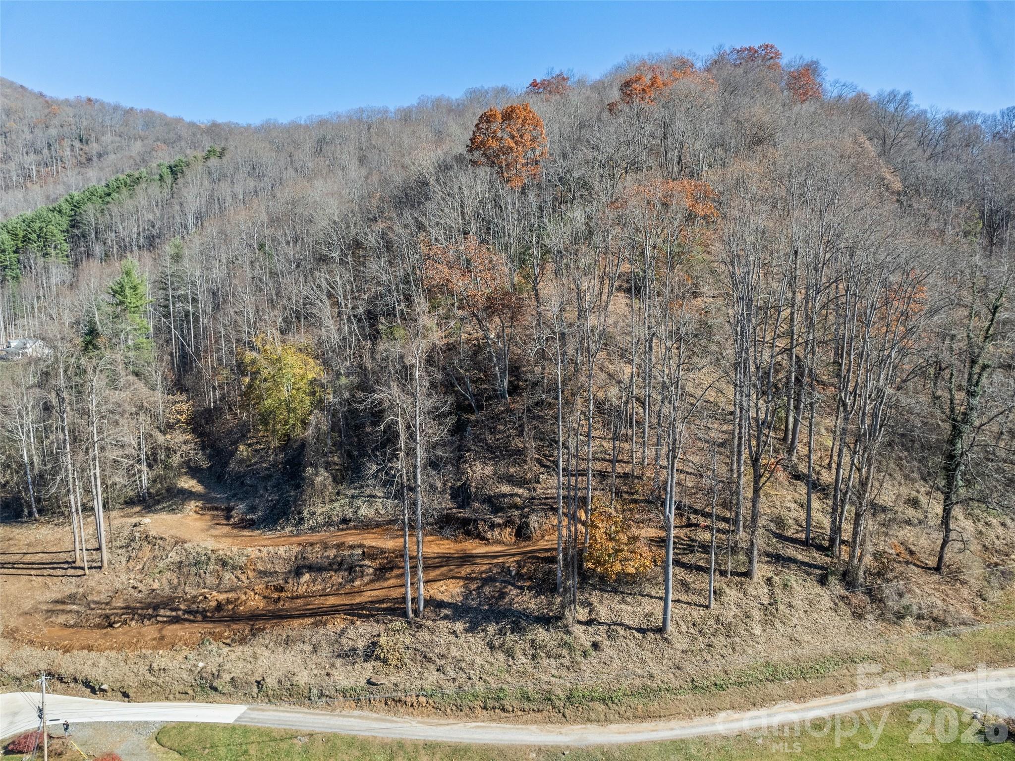main property photo 5
