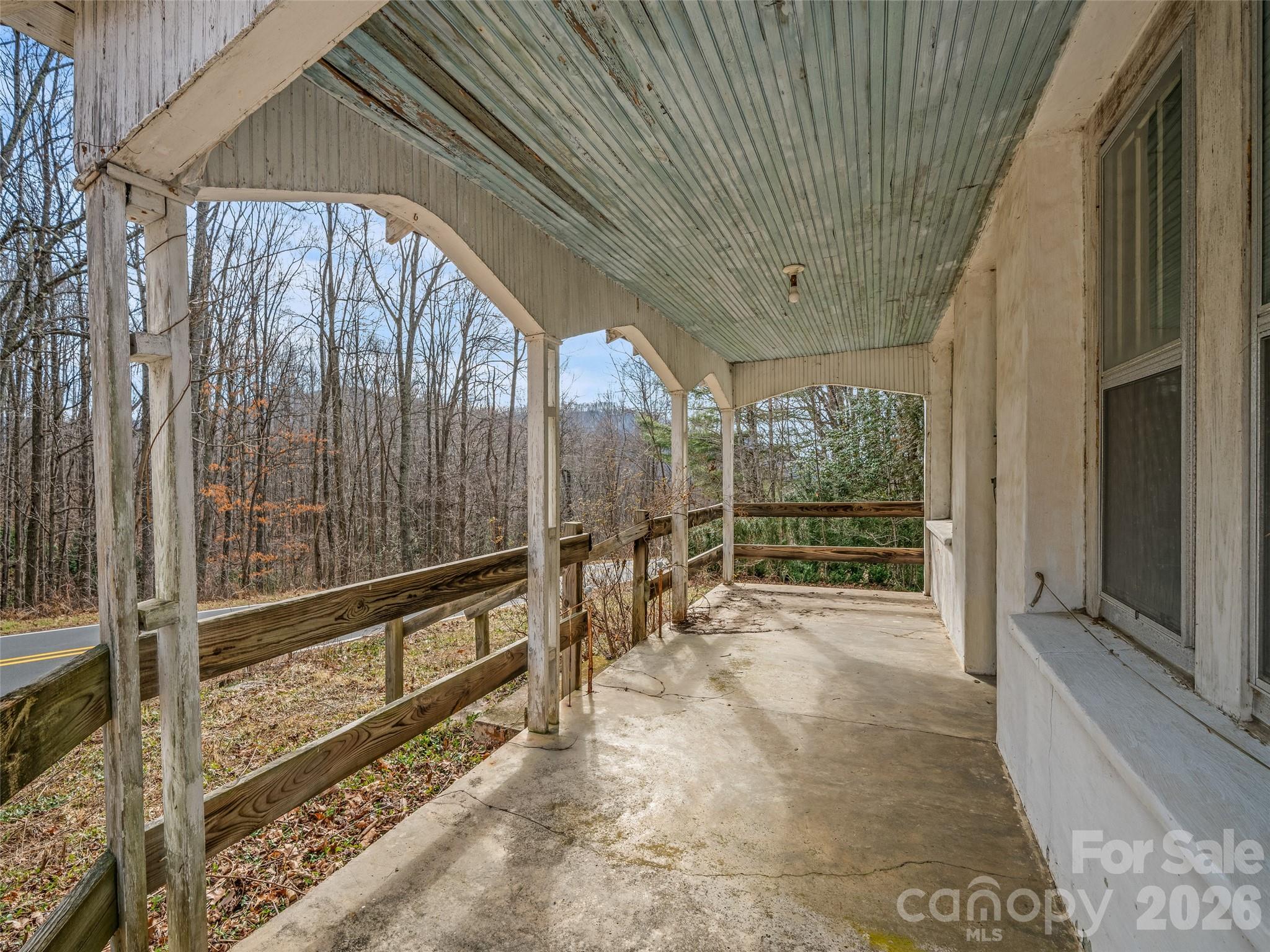 main property photo 19