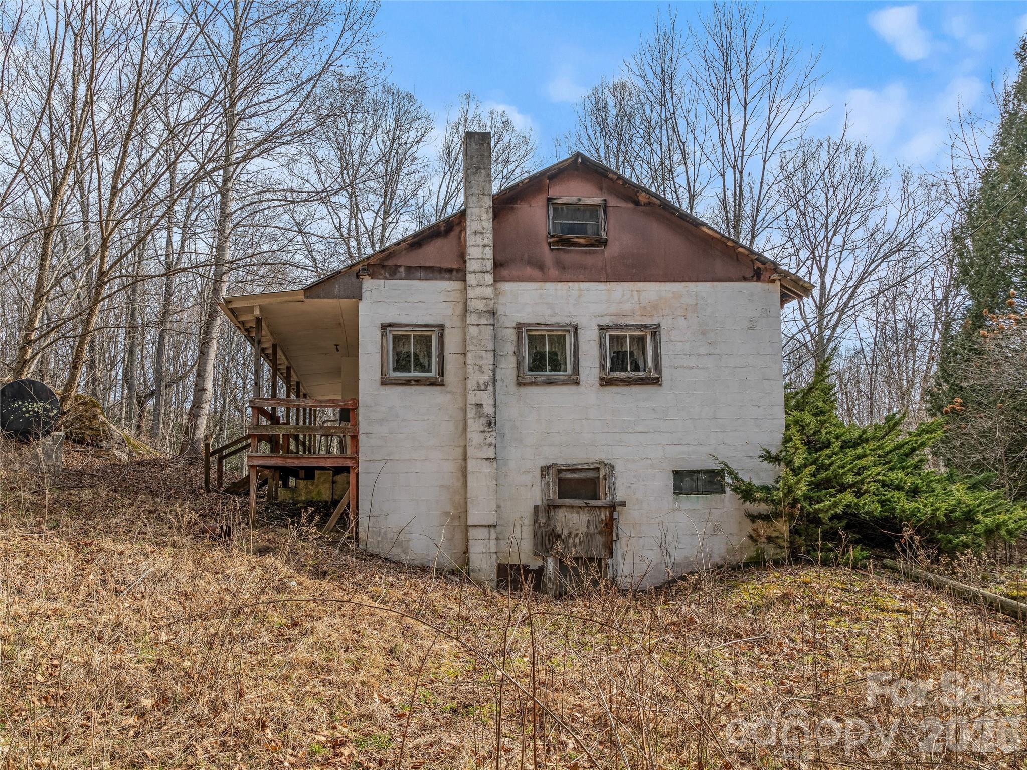 main property photo 22