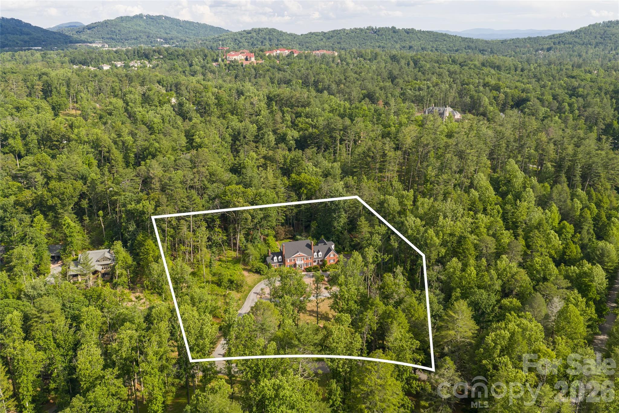 main property photo 4