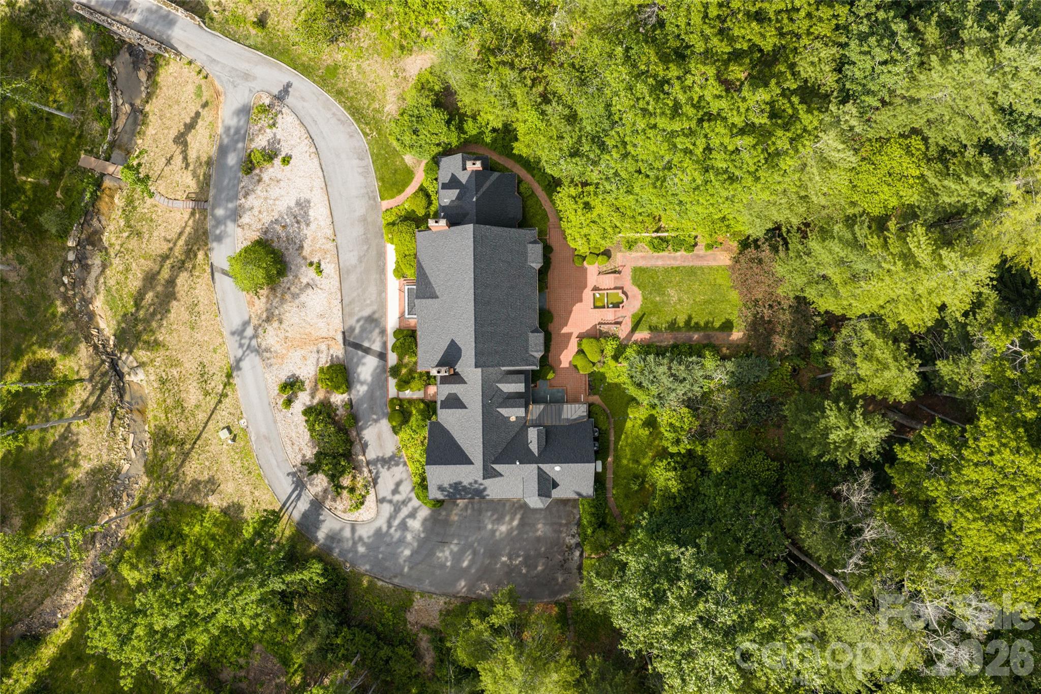 main property photo 44