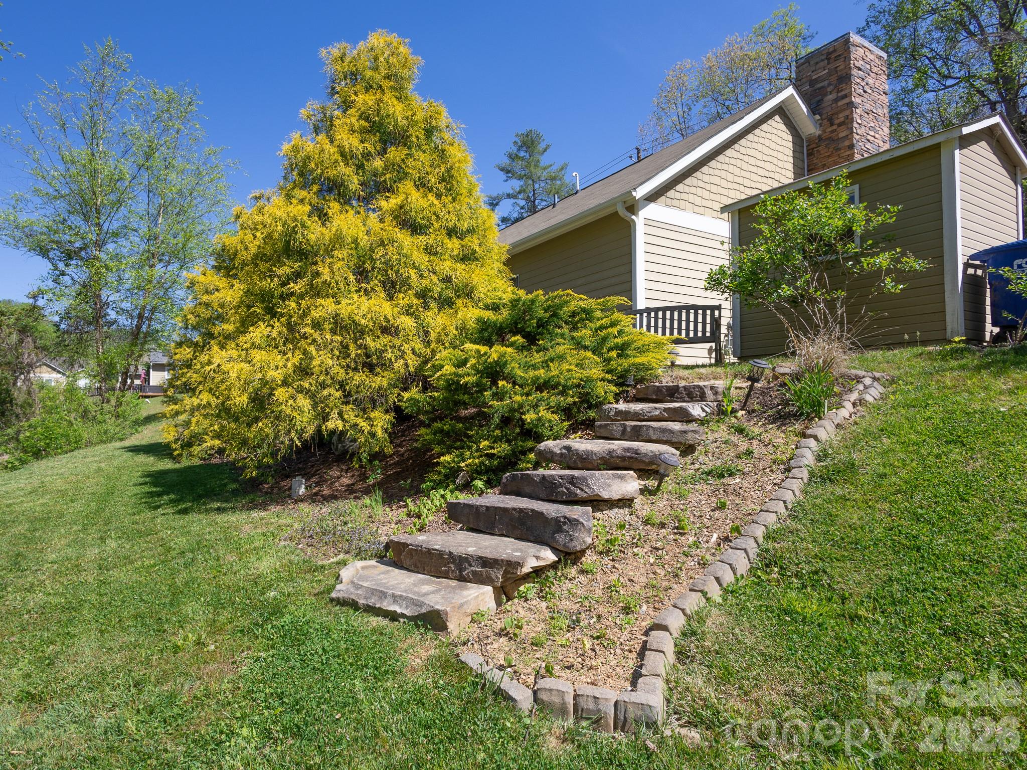 main property photo 21