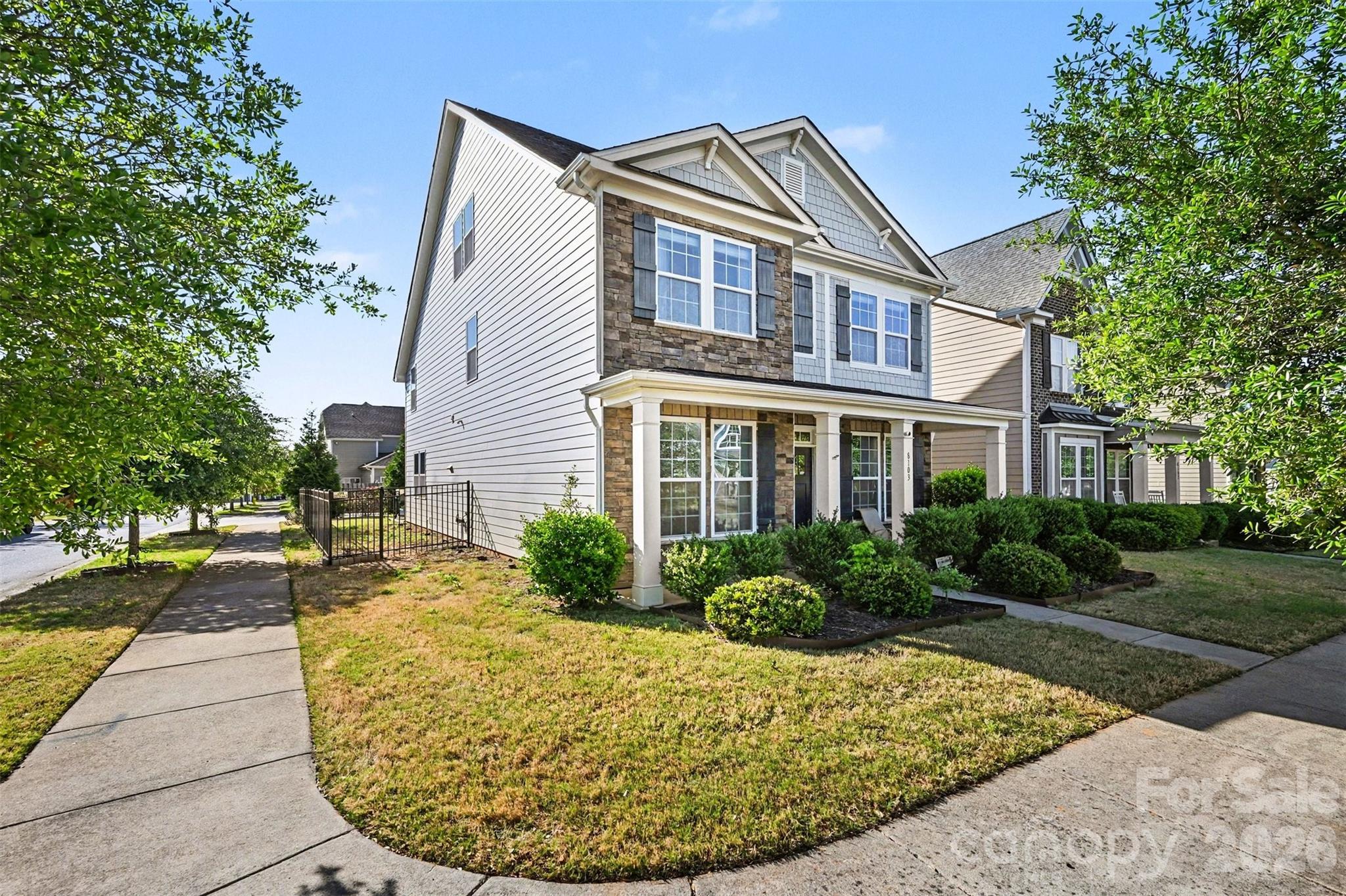main property photo 6