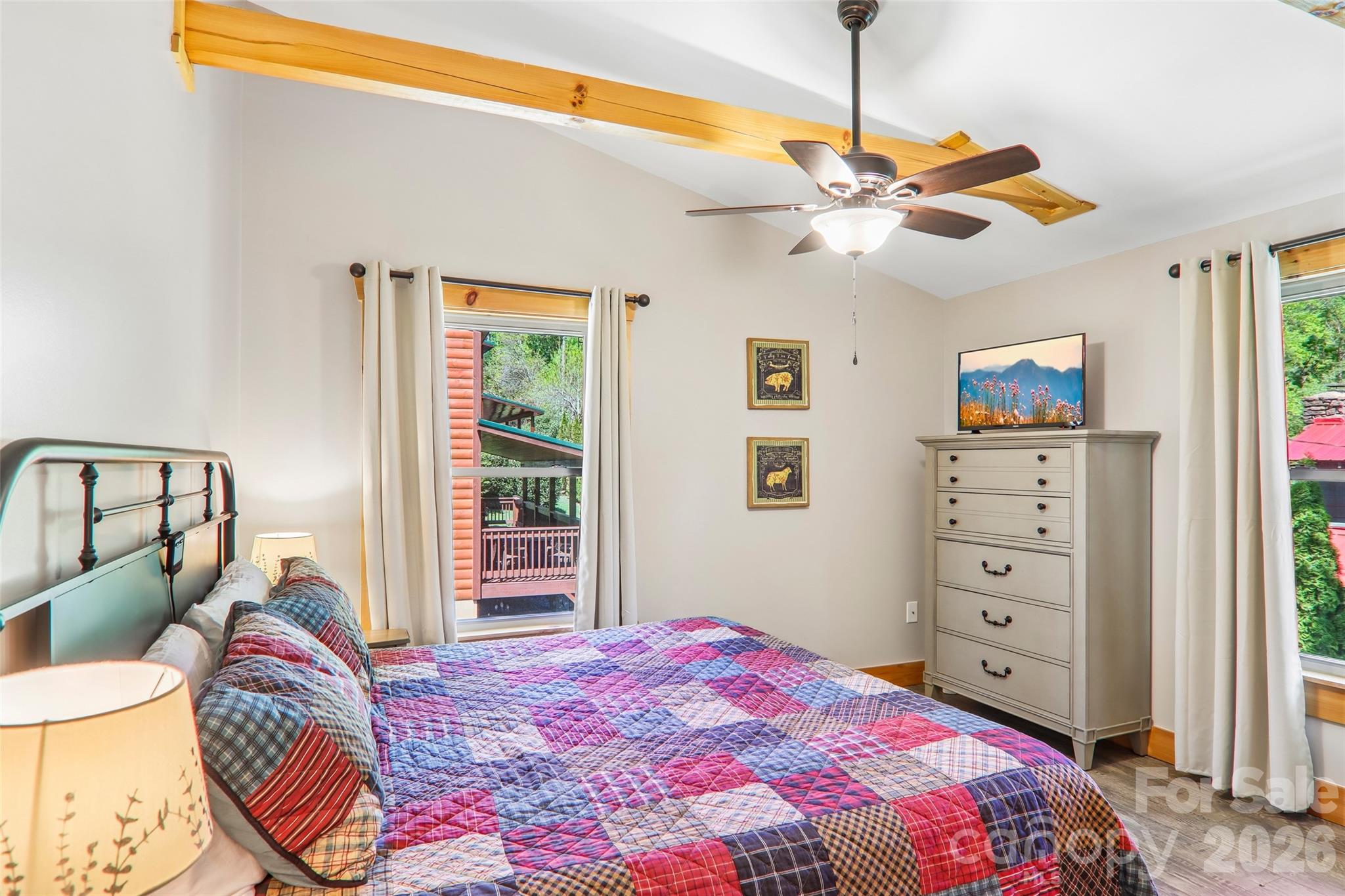 main property photo 32