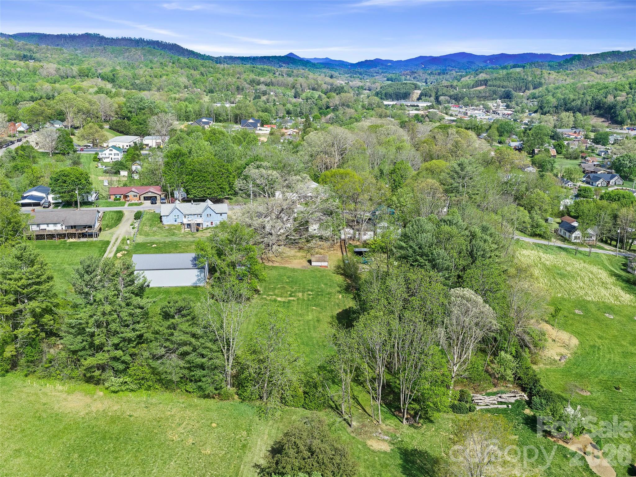 main property photo 36
