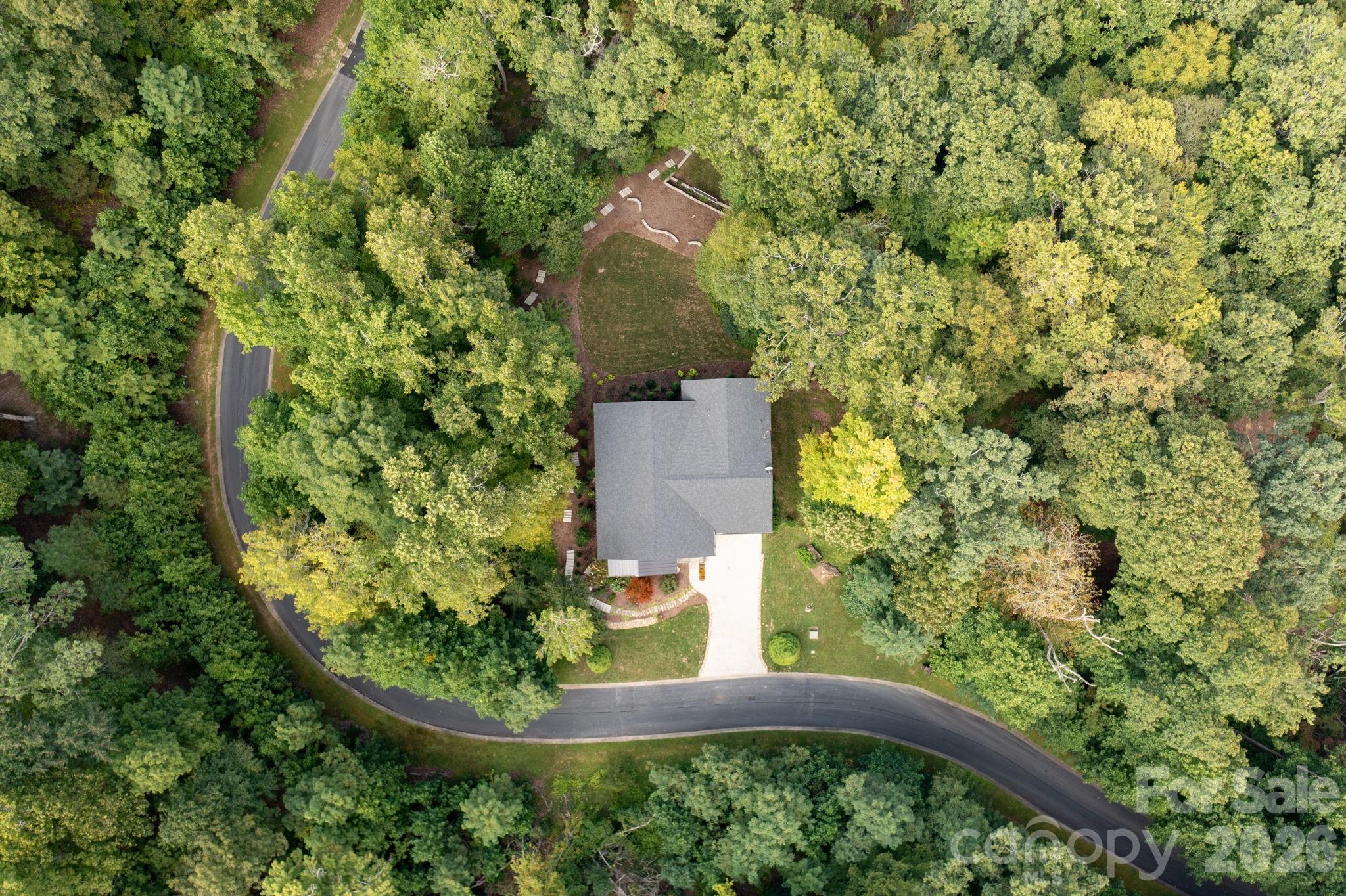 main property photo 34
