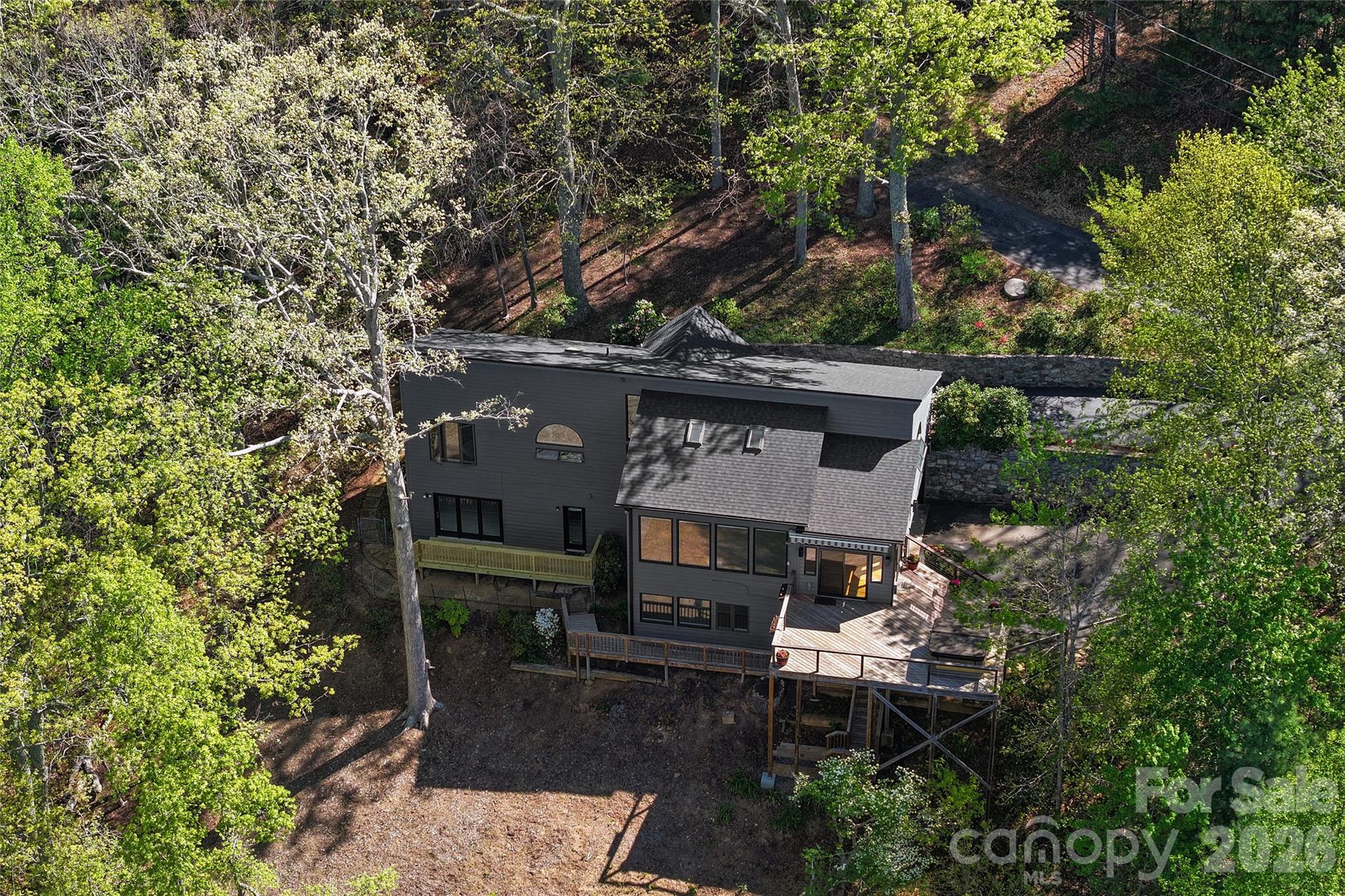 main property photo 45