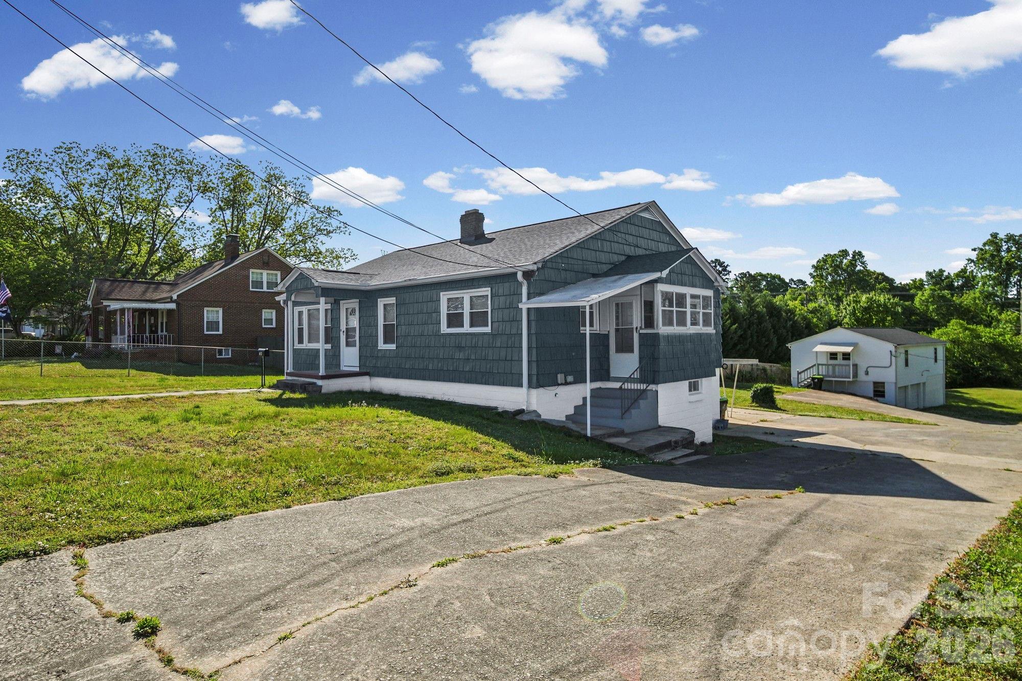 main property photo 27