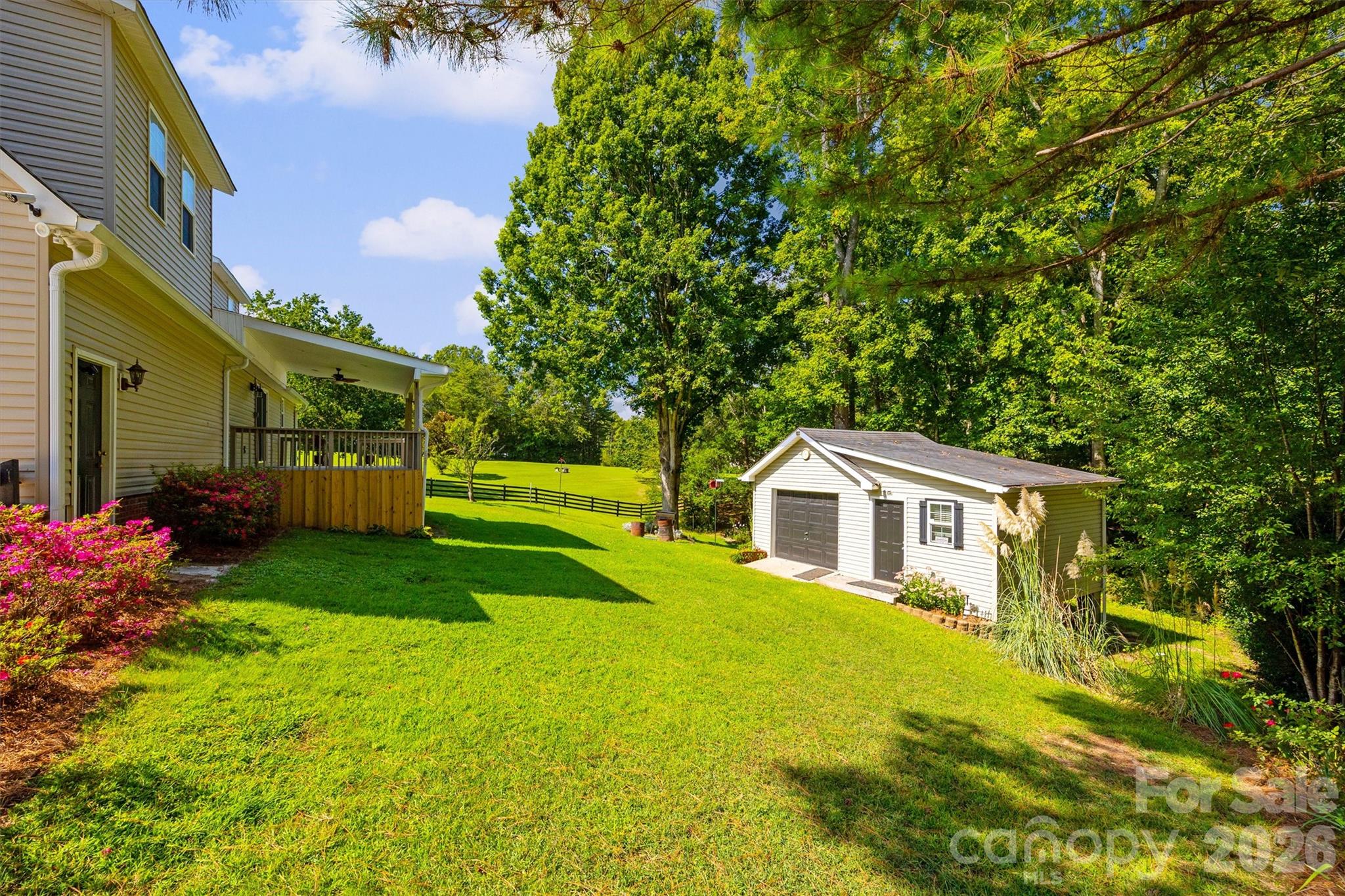 main property photo 34
