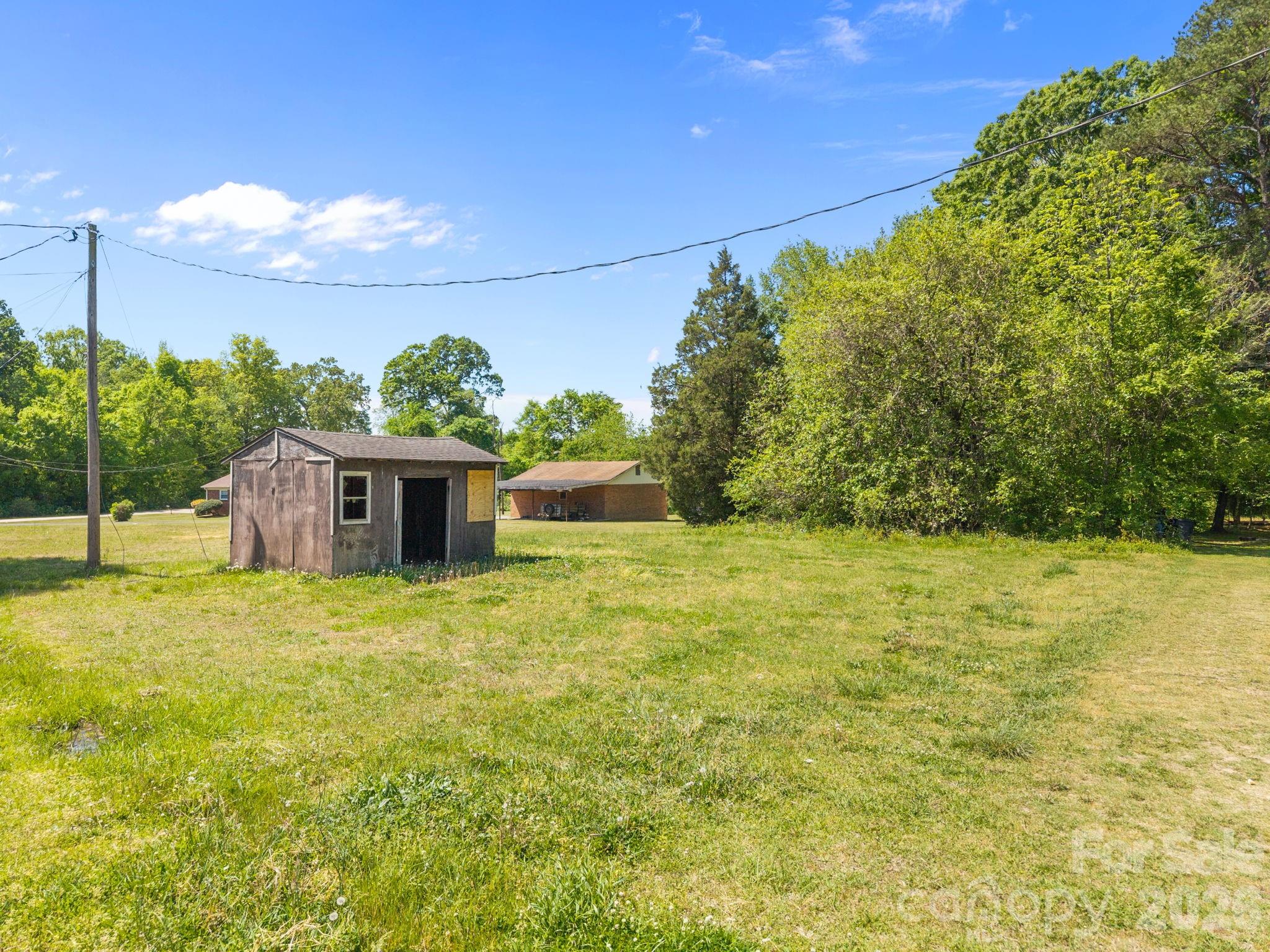 main property photo 44