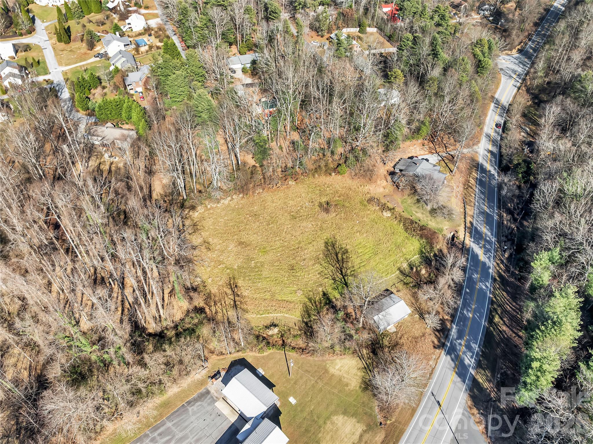 main property photo 4