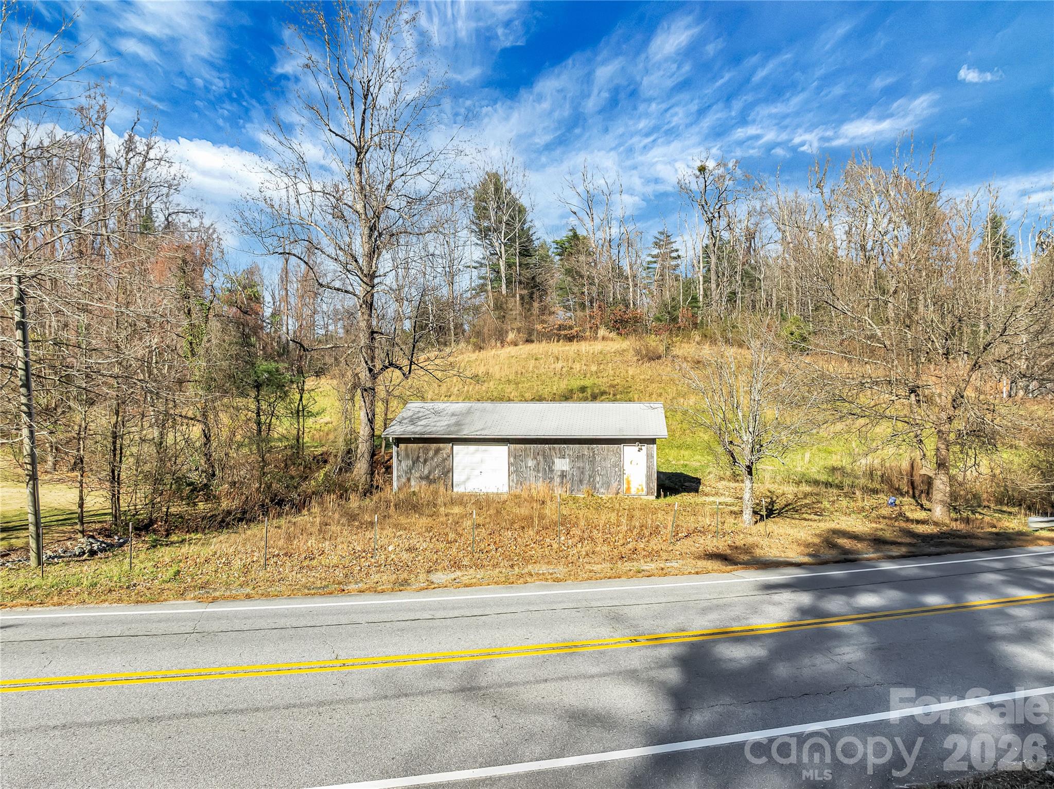 main property photo 6