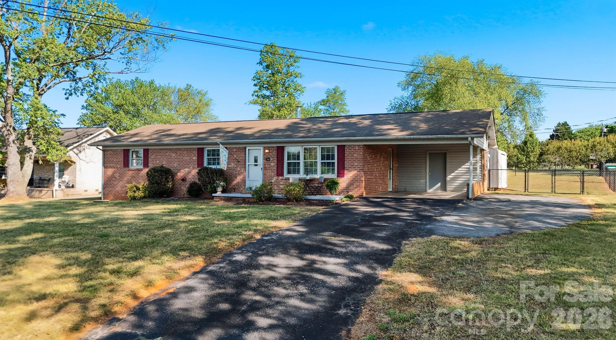 main property photo 42