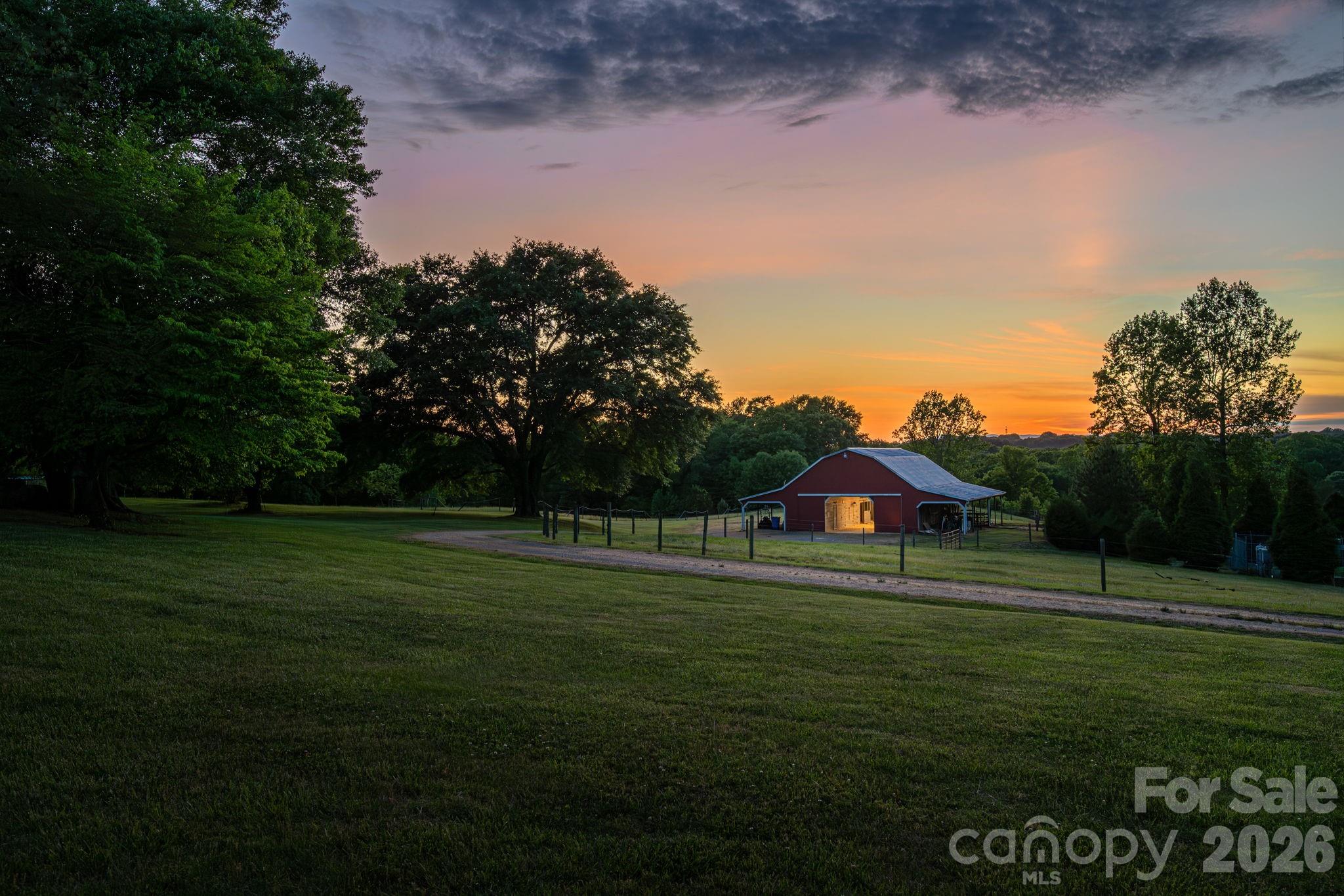 main property photo 33