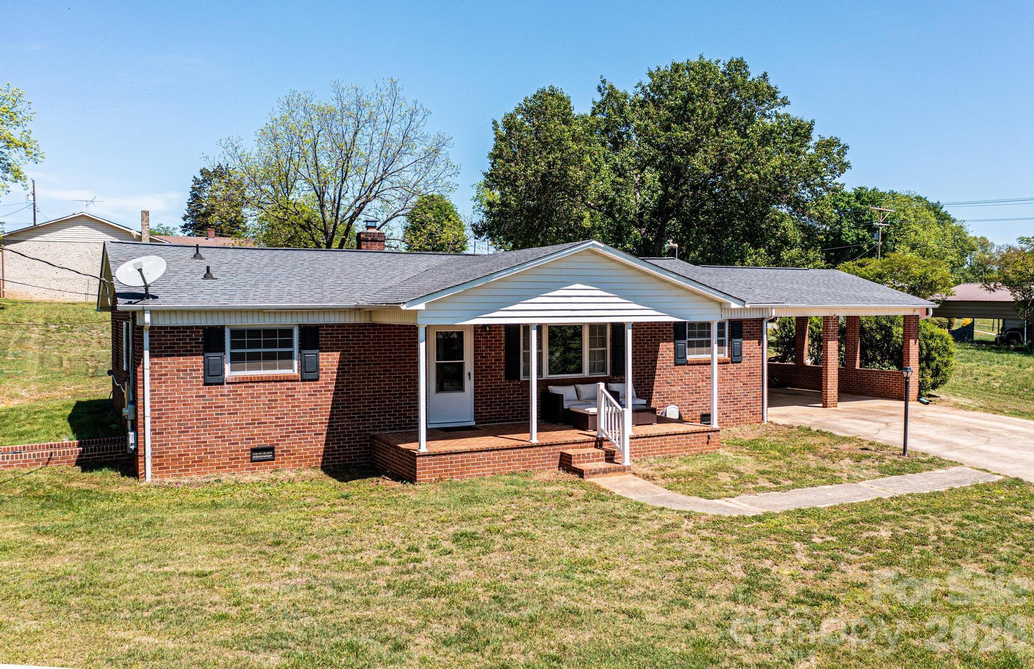 main property photo 1