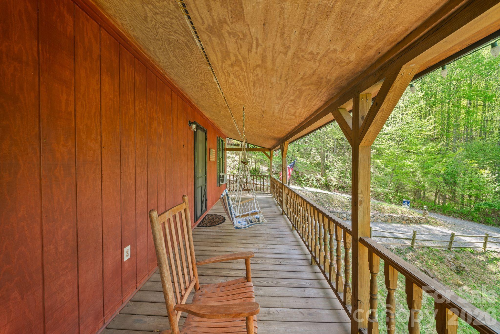 main property photo 16