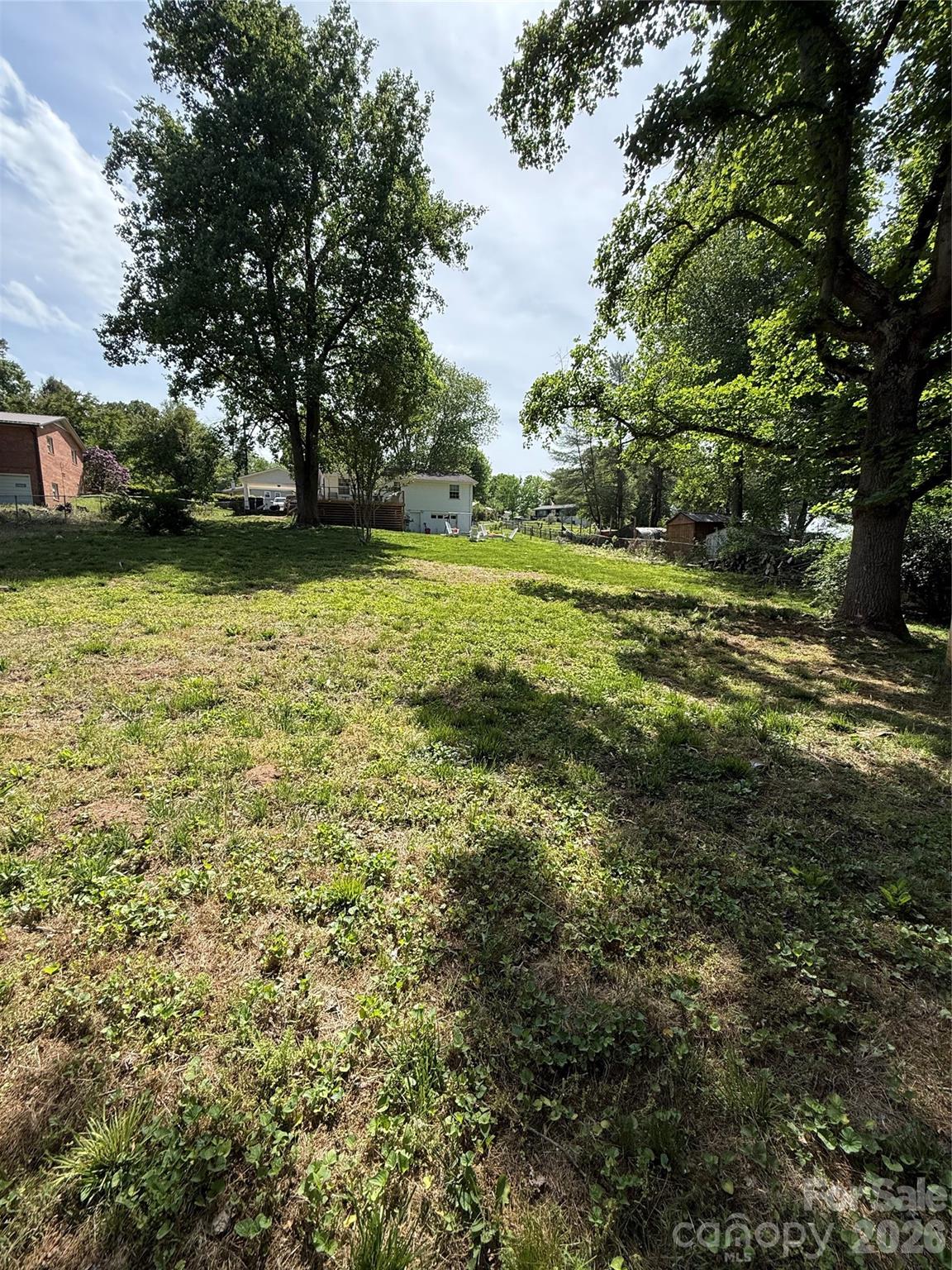 main property photo 25