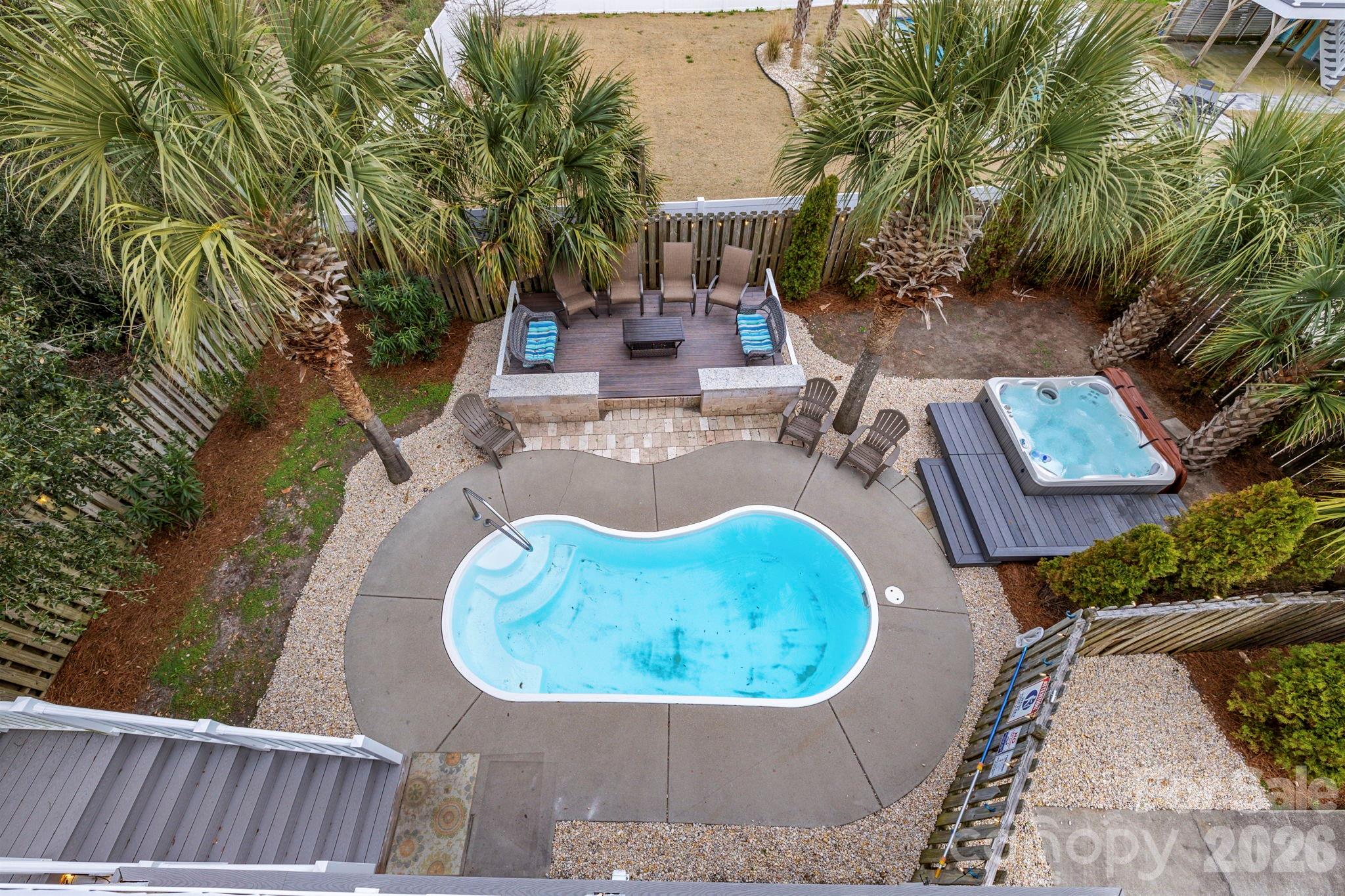 main property photo 35