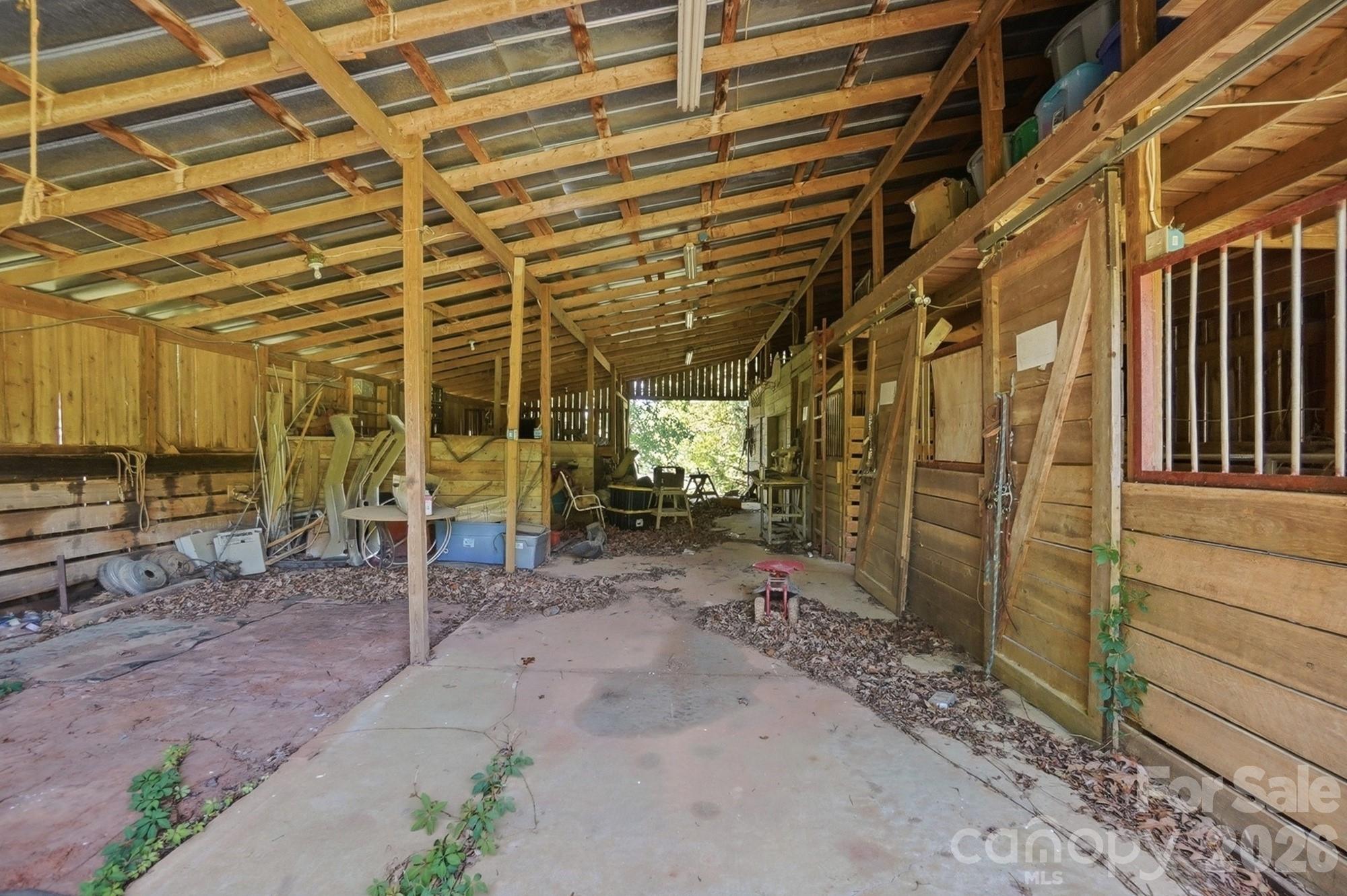 main property photo 45