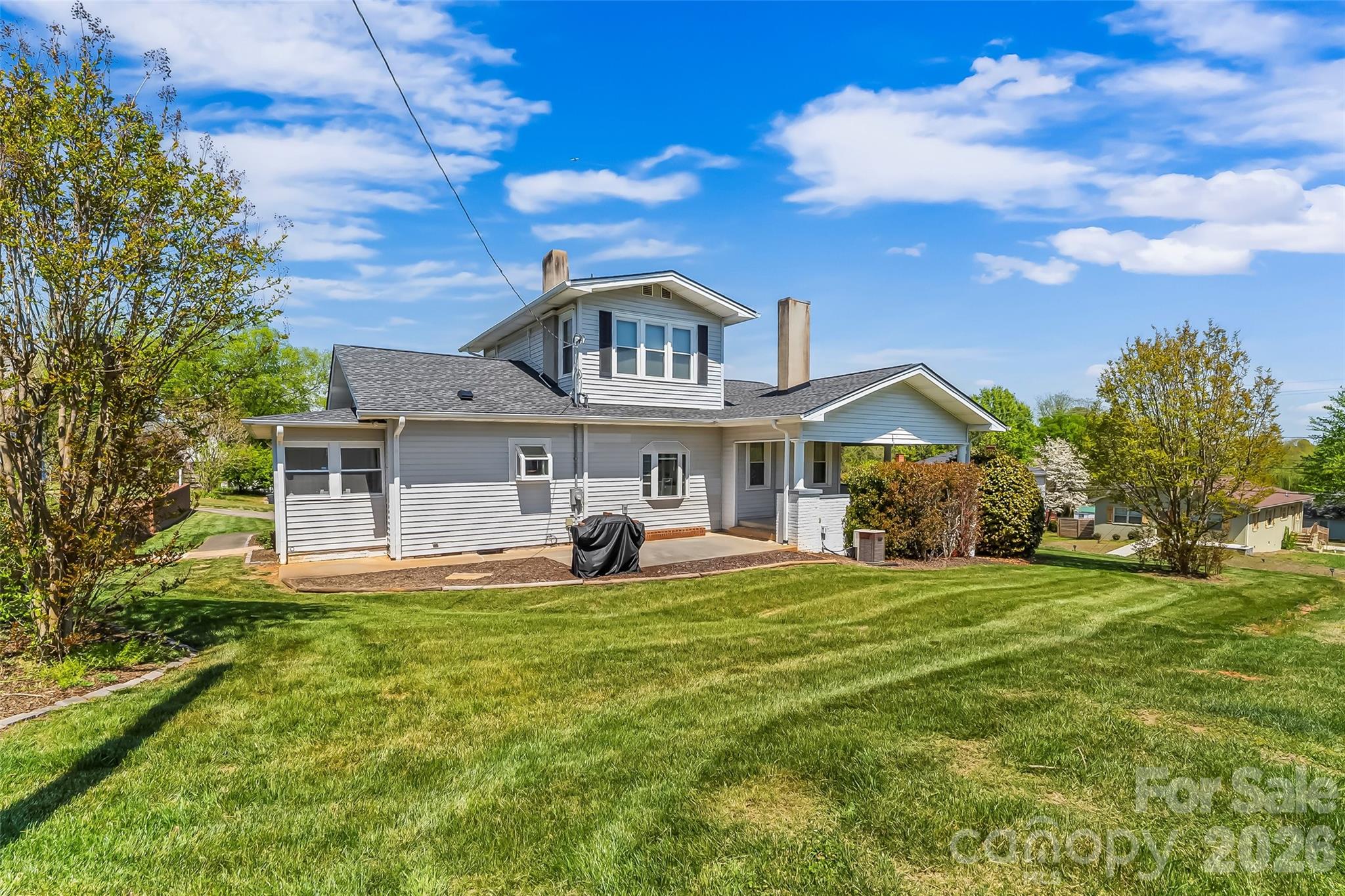 main property photo 32
