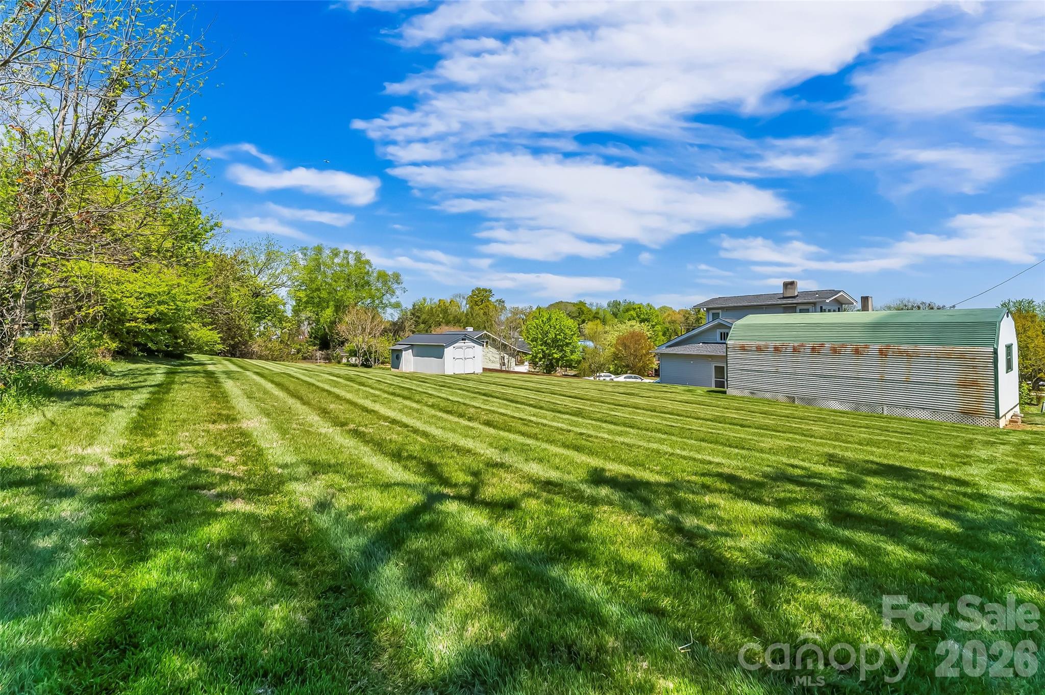 main property photo 35