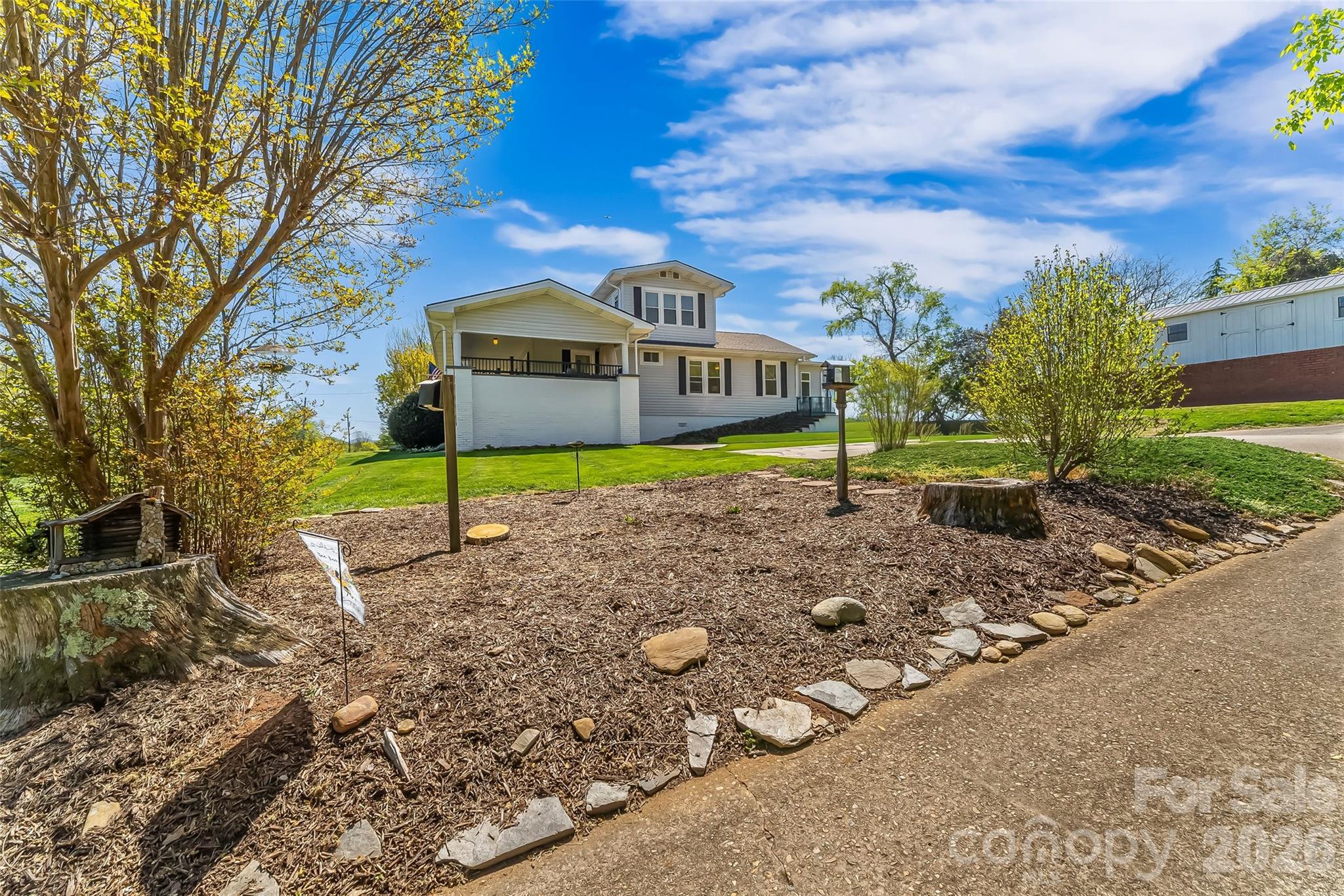 main property photo 38