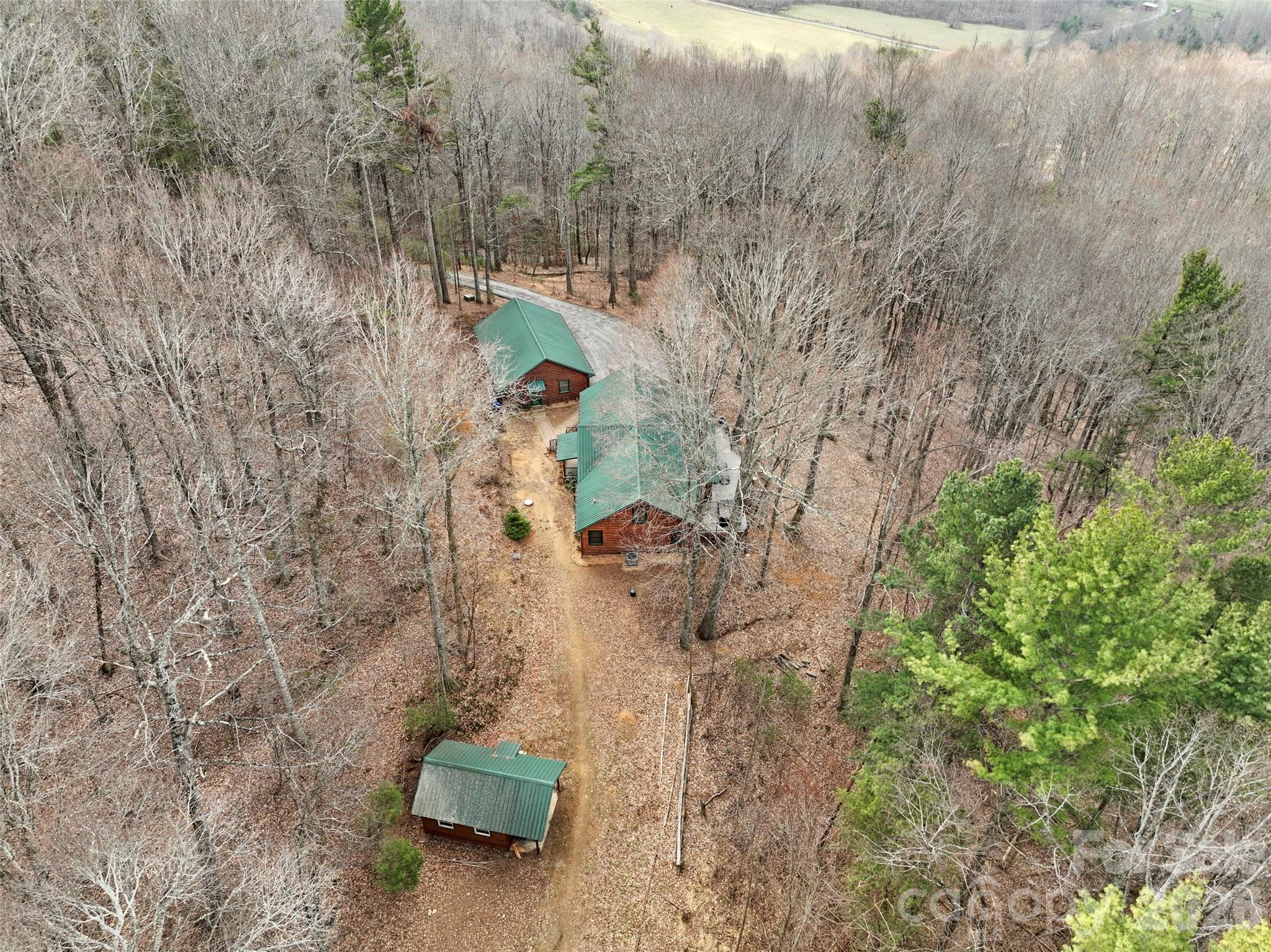 main property photo 40