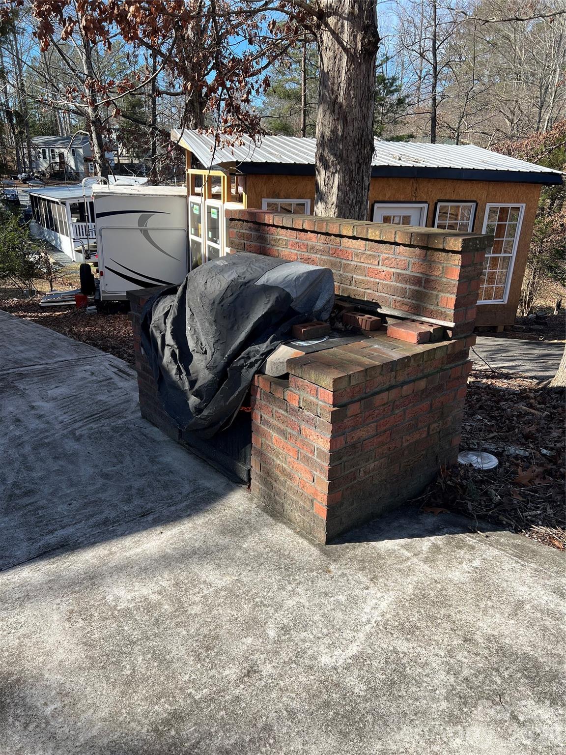 main property photo 11