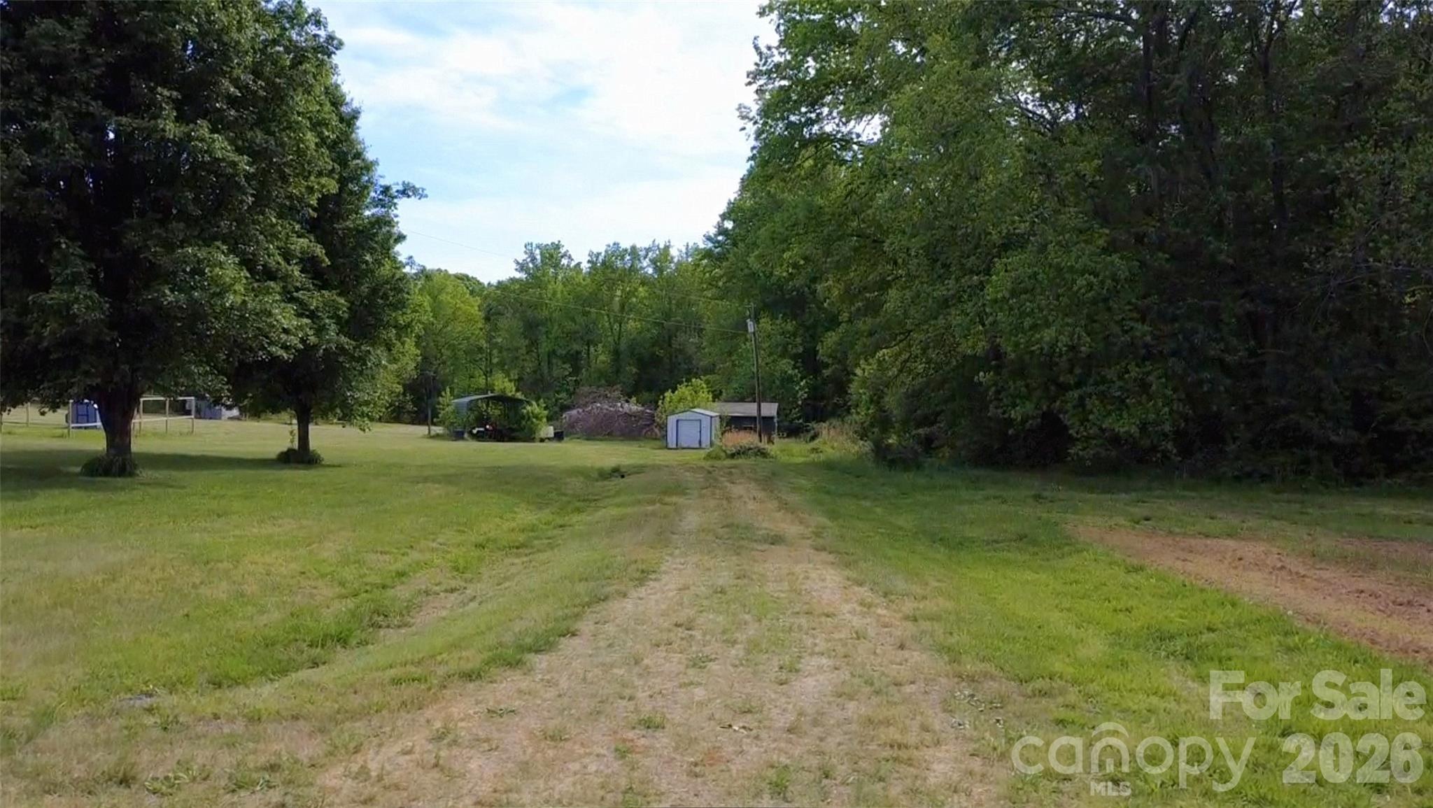 main property photo 34