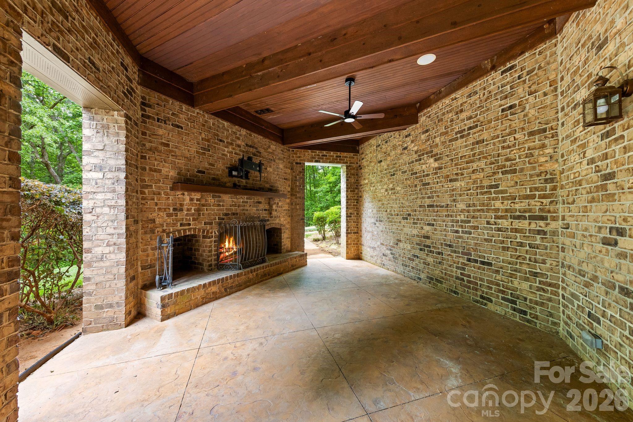 main property photo 43