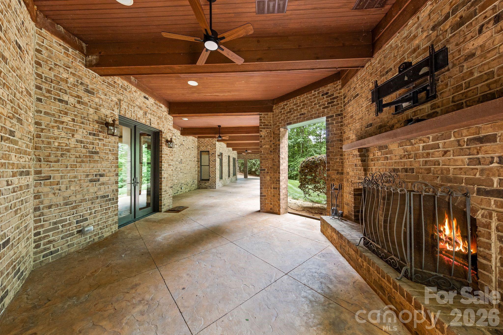 main property photo 44