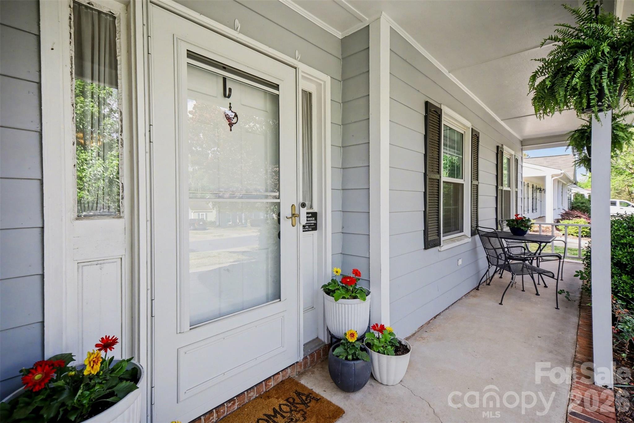 property viewer photo 1