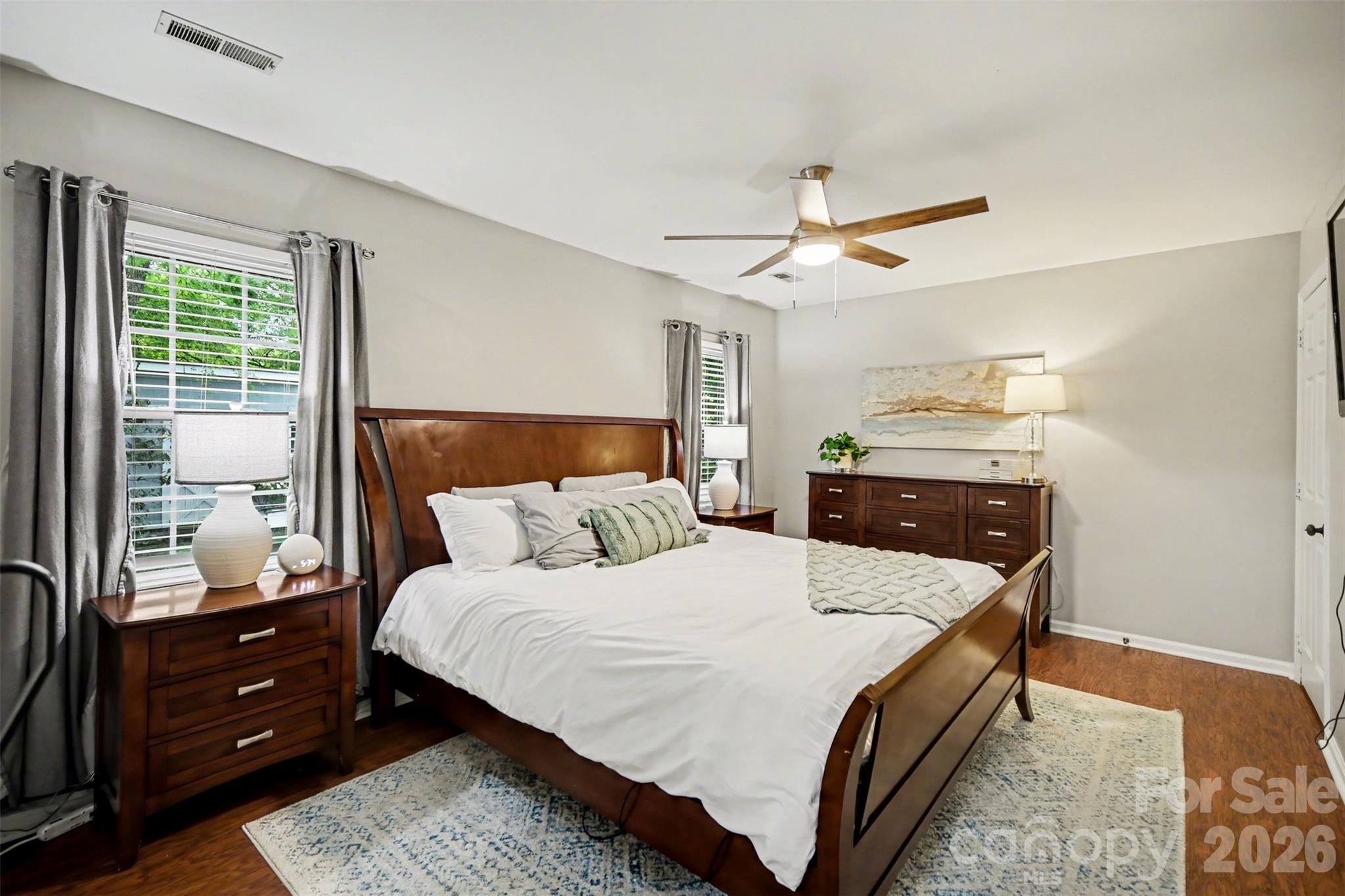 property viewer photo 14
