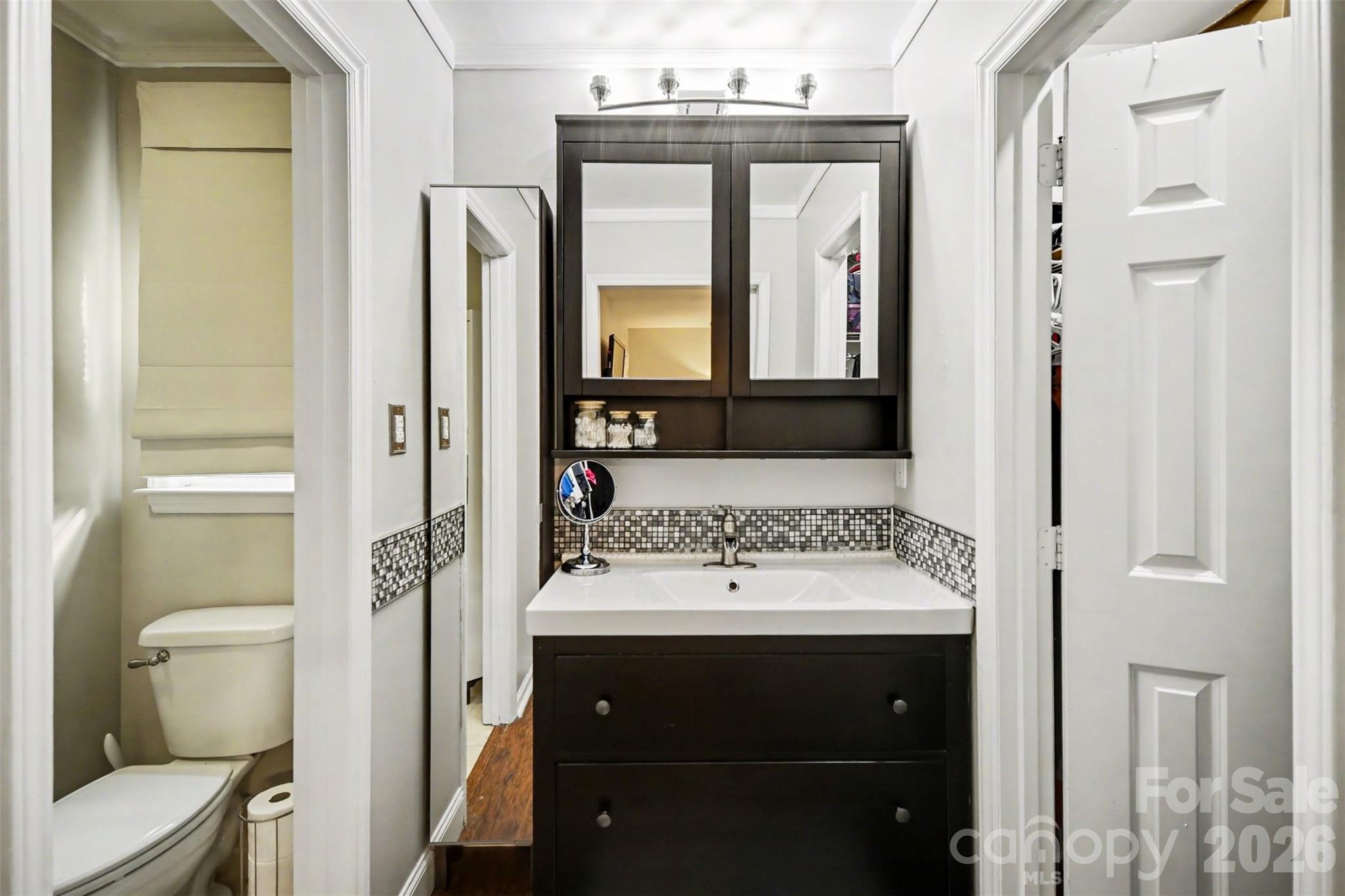 property viewer photo 16