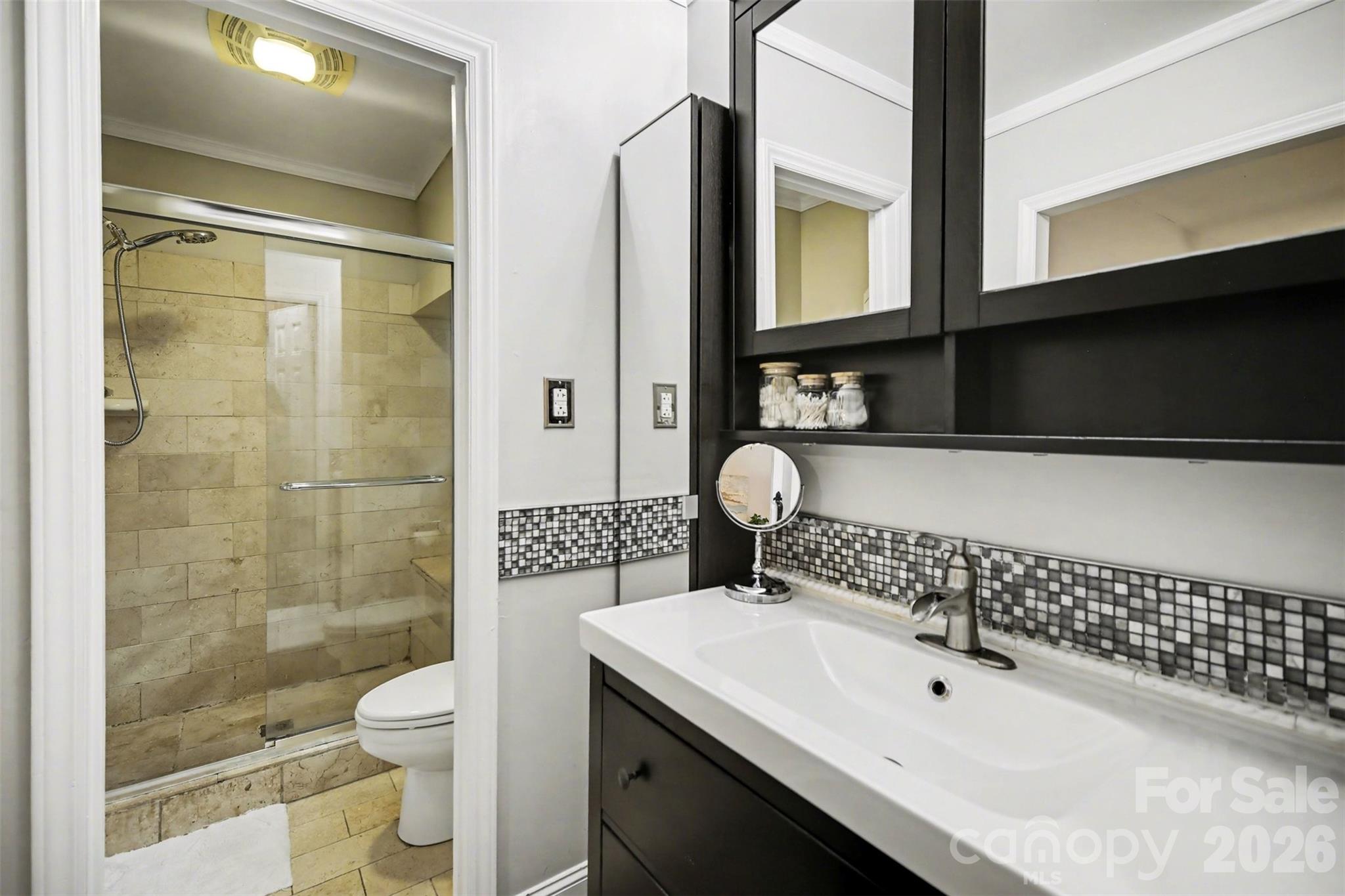 property viewer photo 17