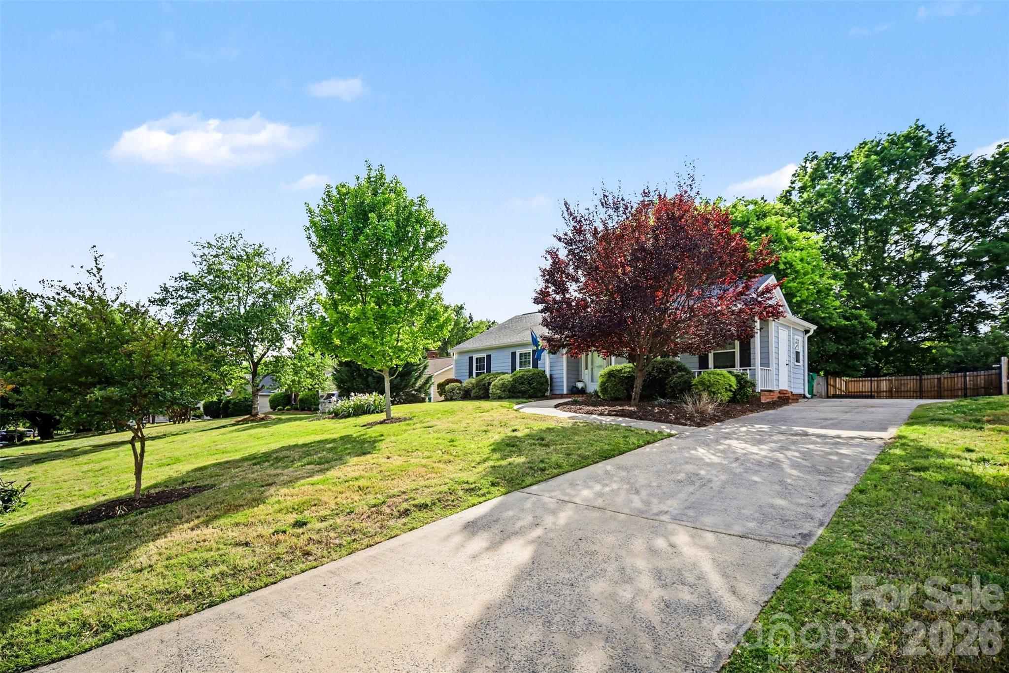 property viewer photo 2