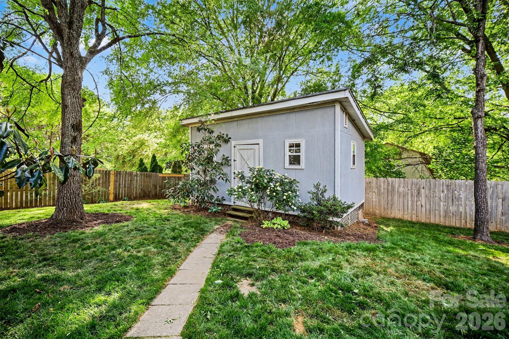 property viewer photo 21