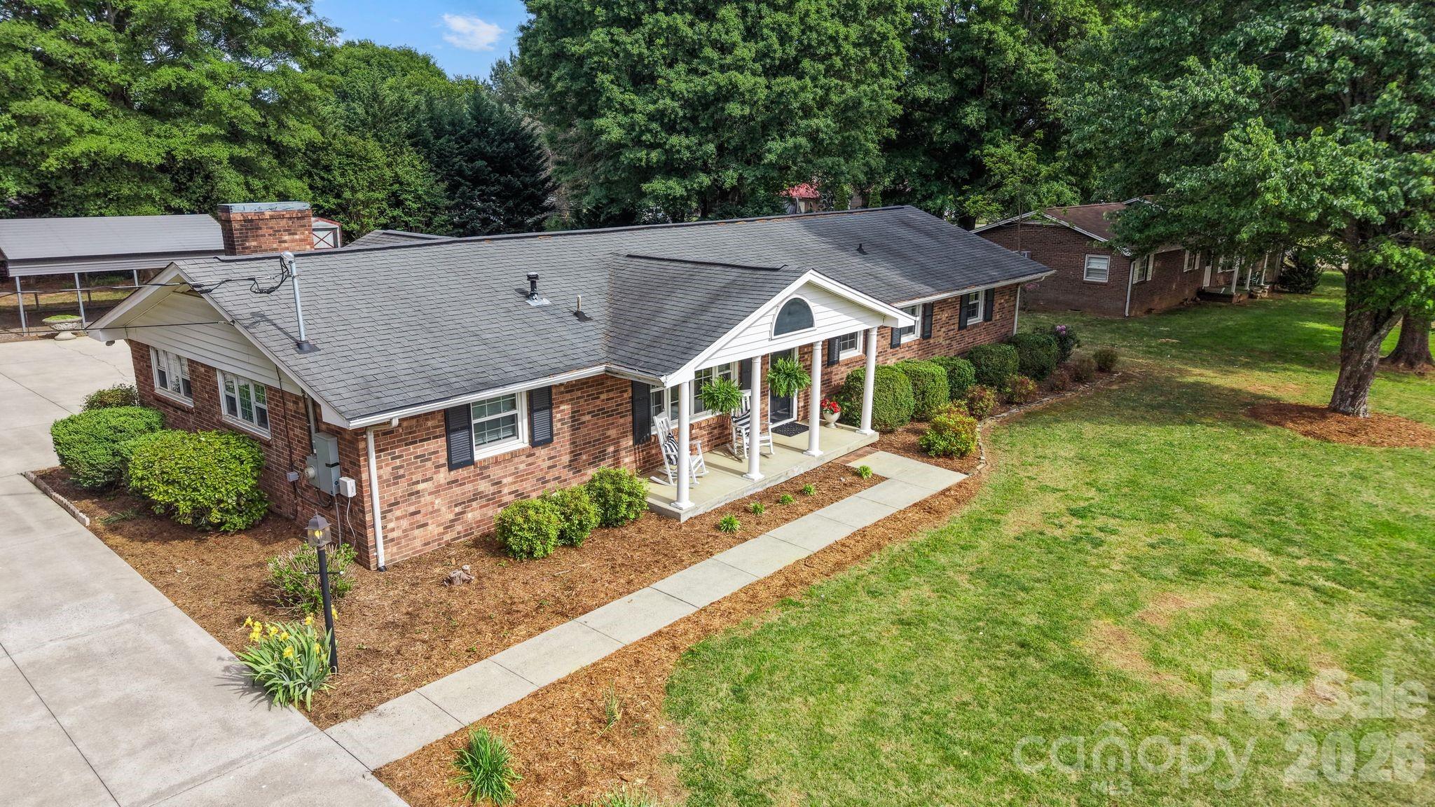 main property photo 35