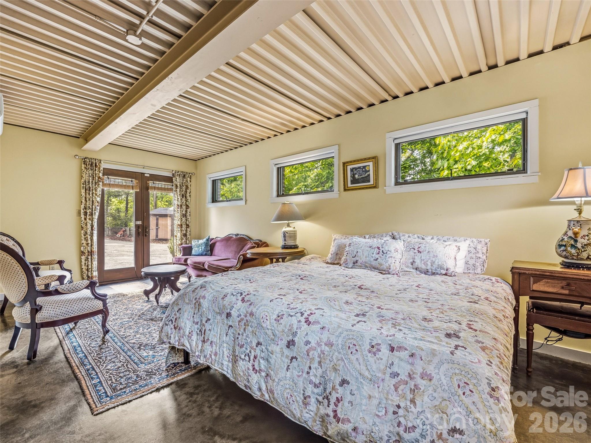 main property photo 41