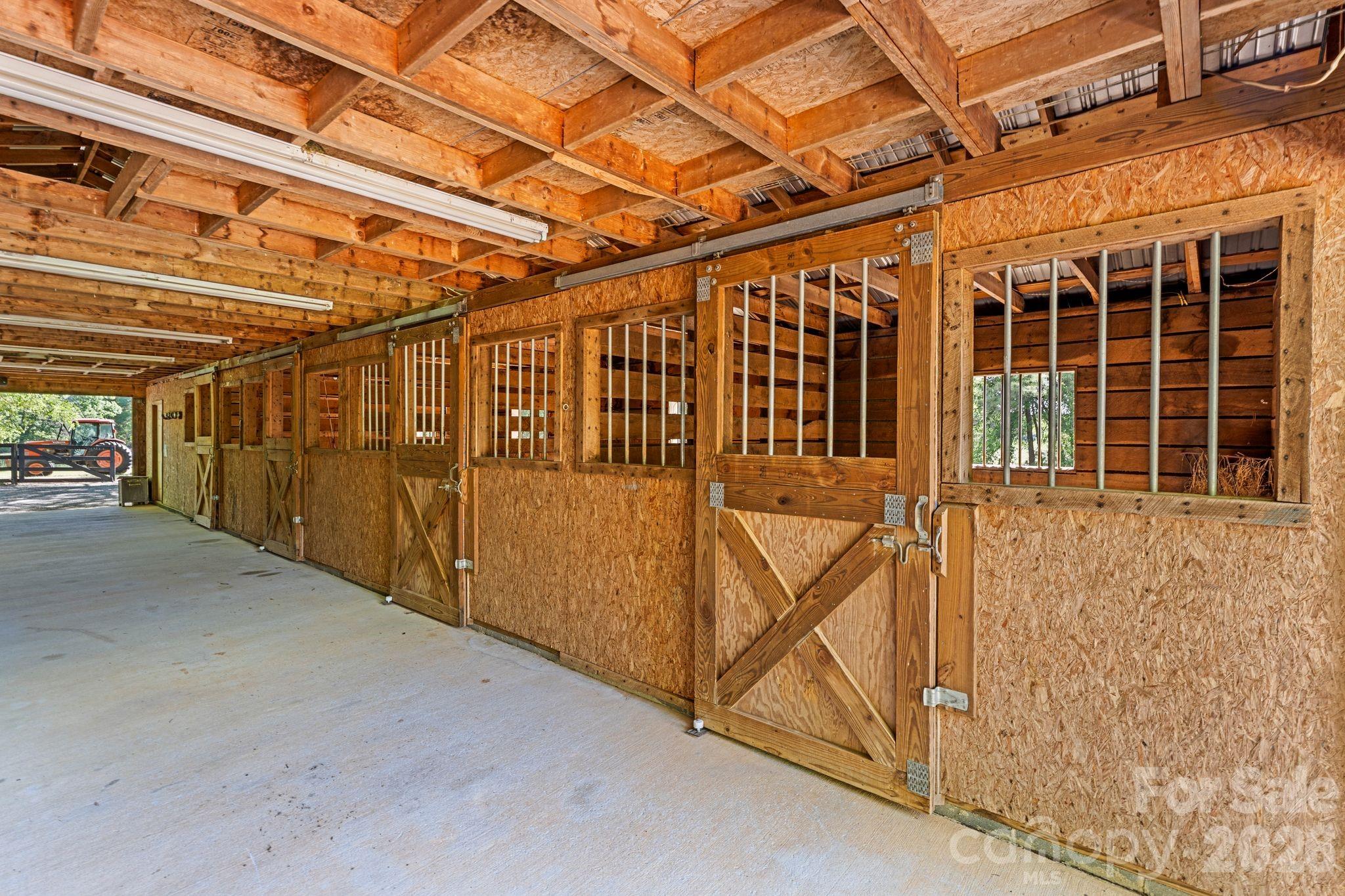 main property photo 46