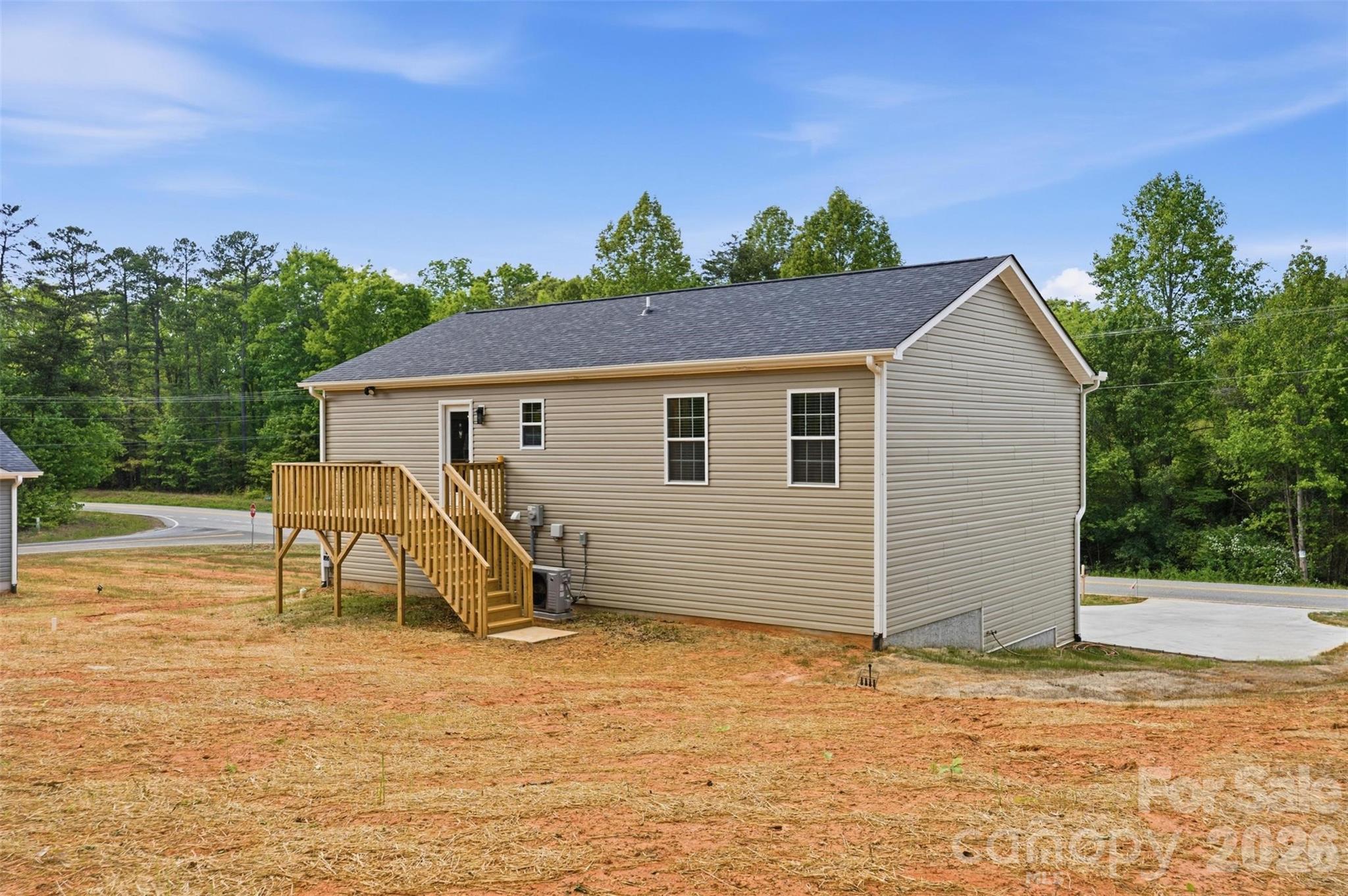 main property photo 29