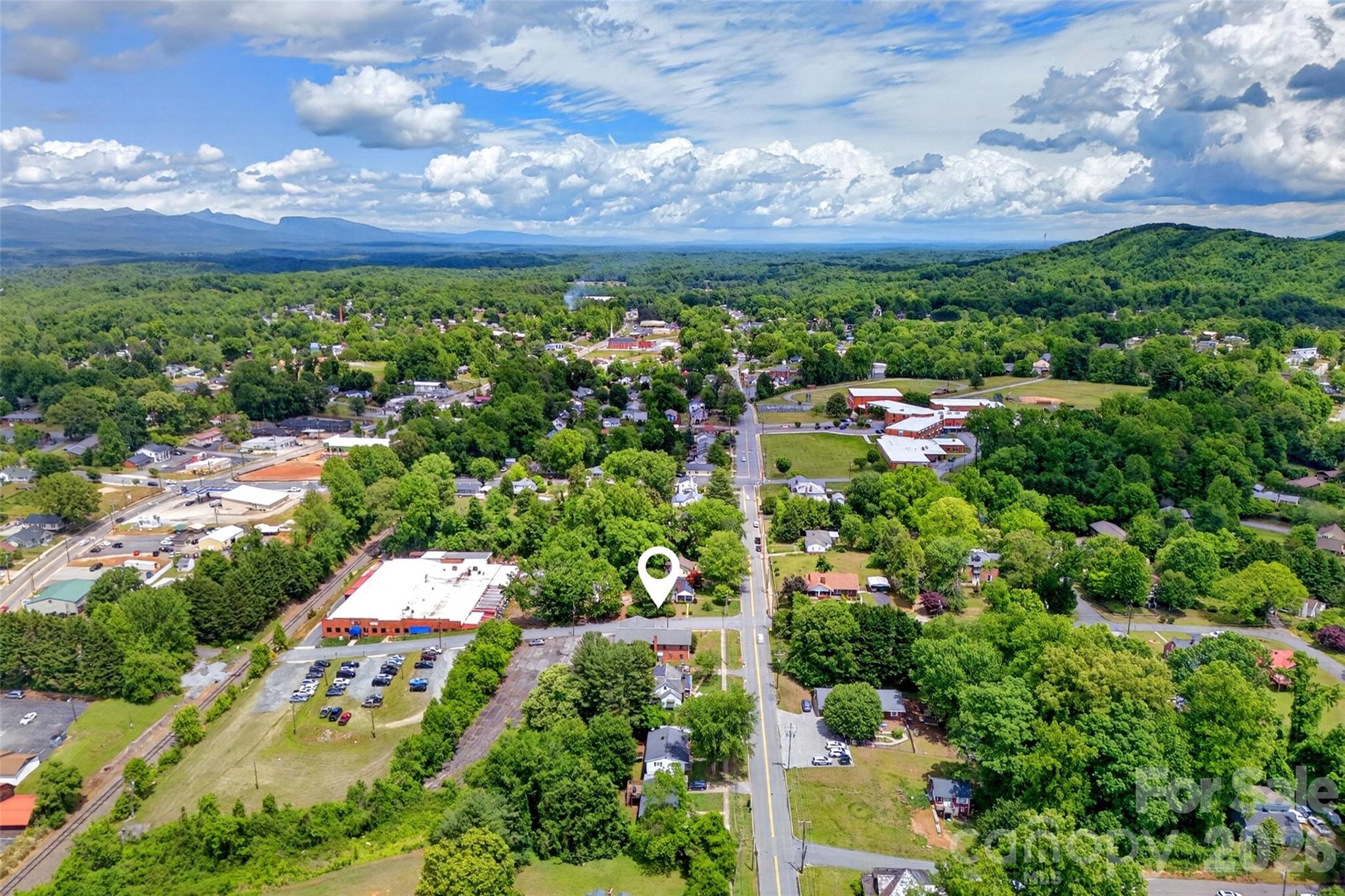 main property photo 41
