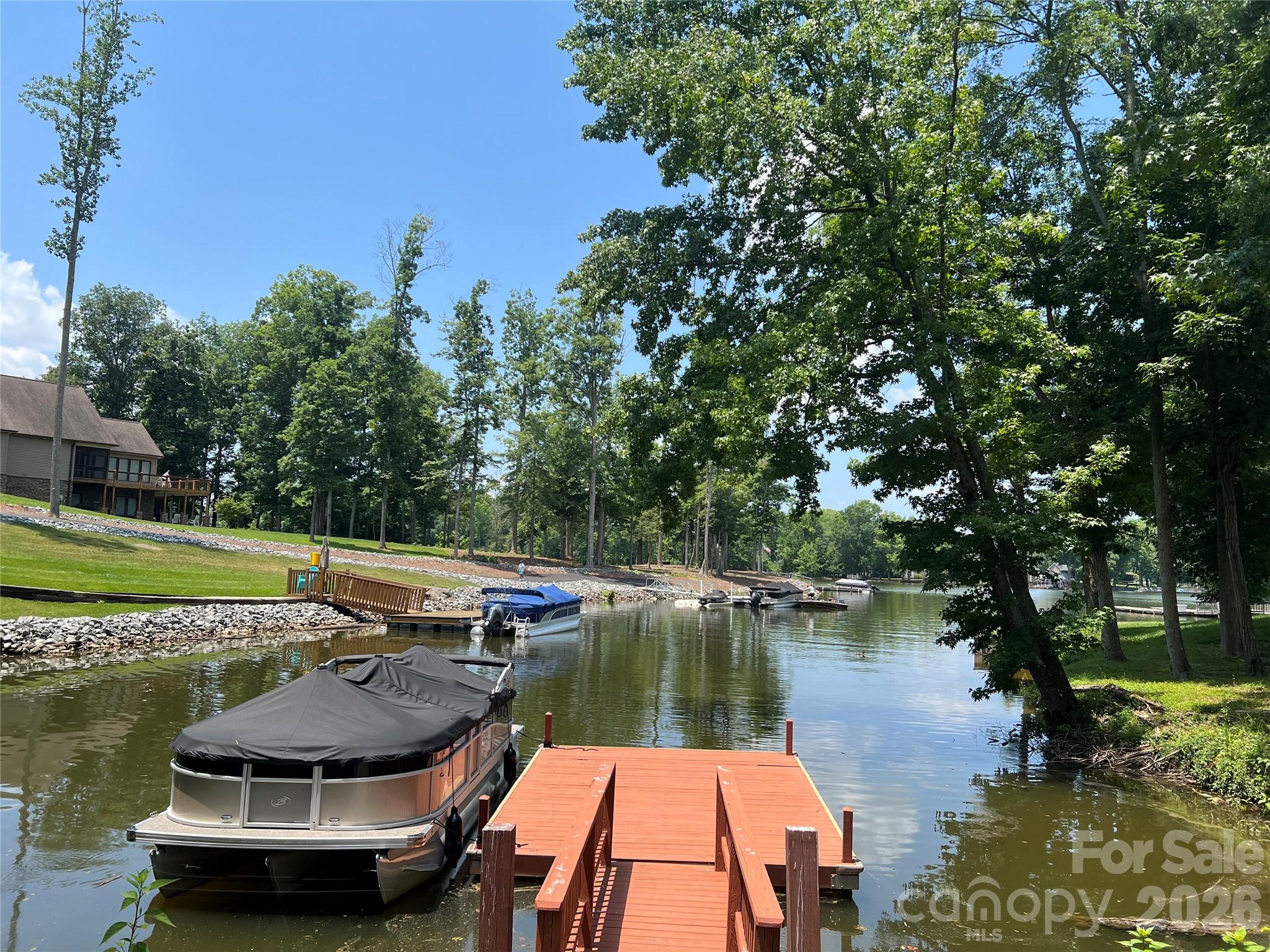 main property photo 45
