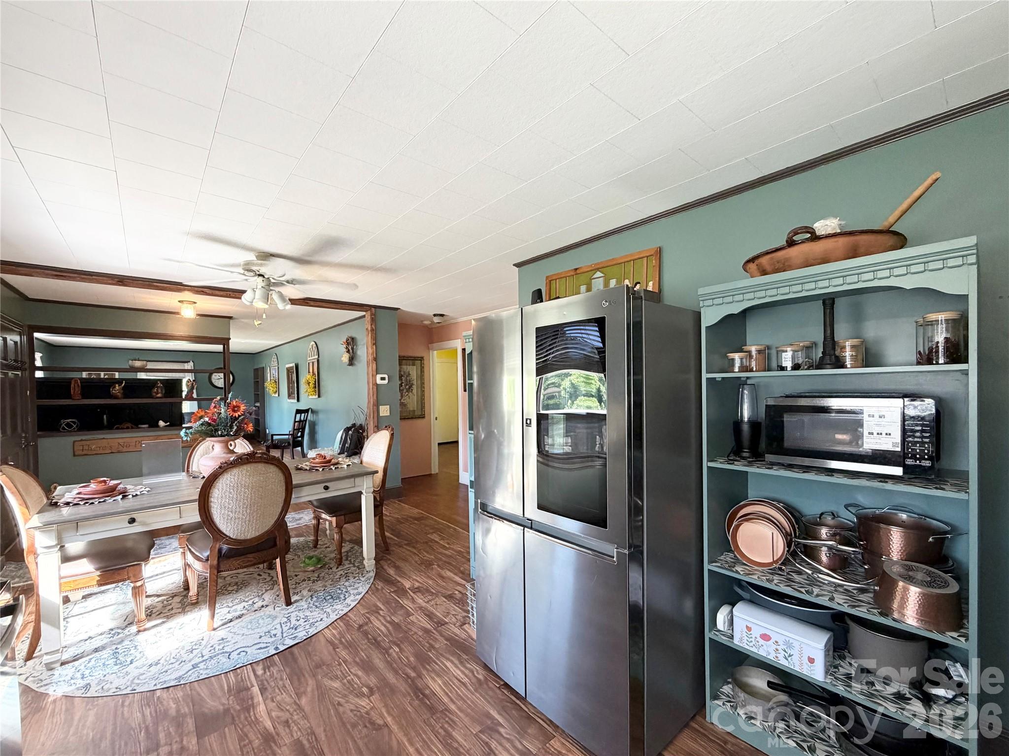 main property photo 12