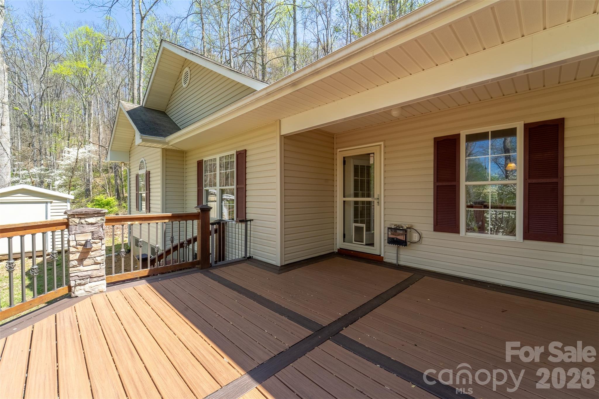 main property photo 41