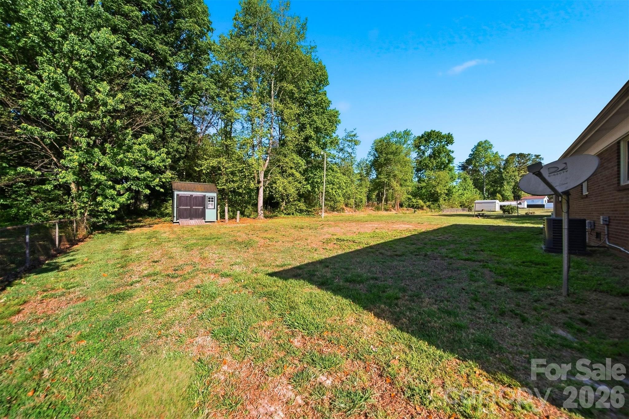 main property photo 20