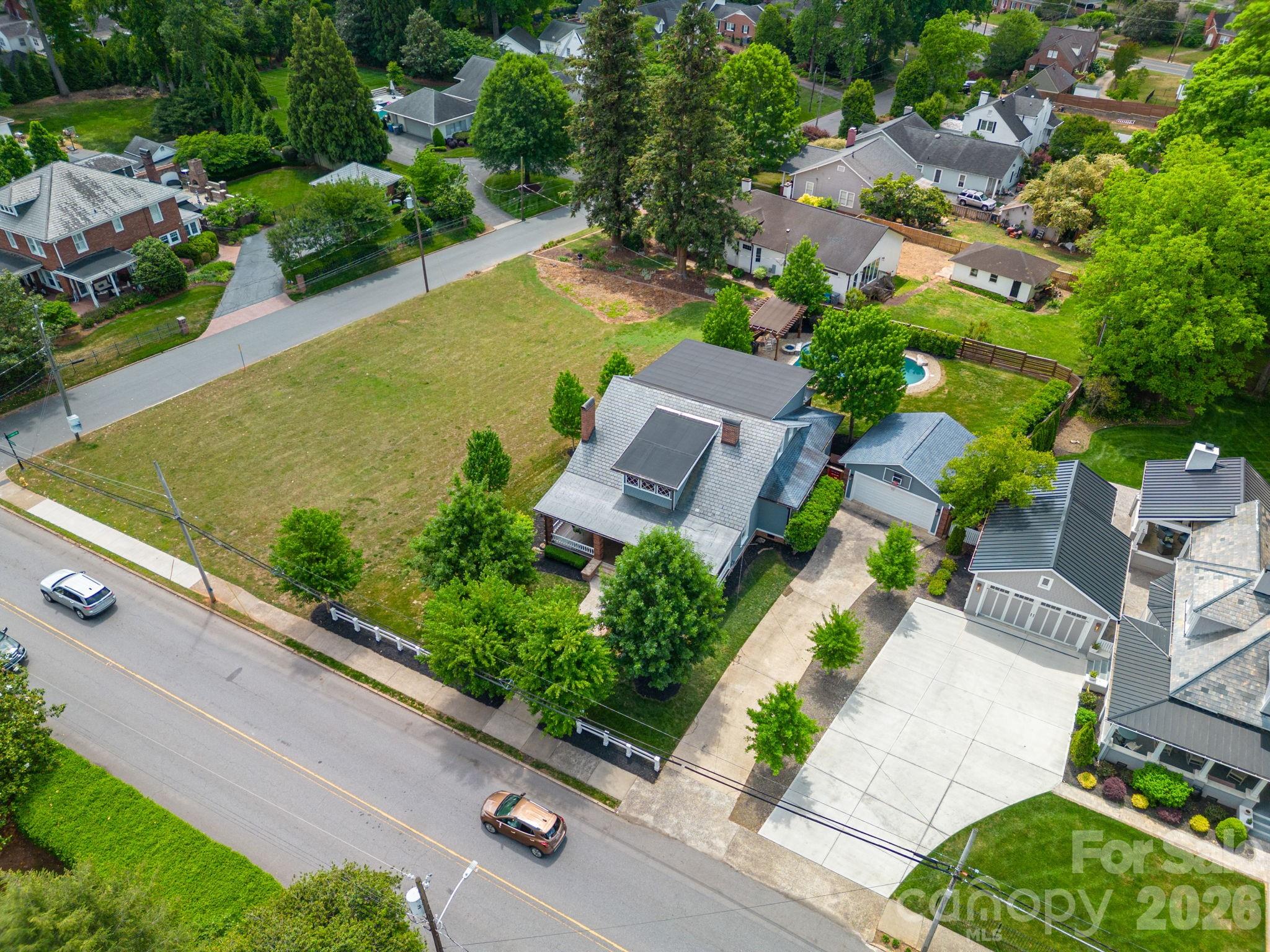 main property photo 46