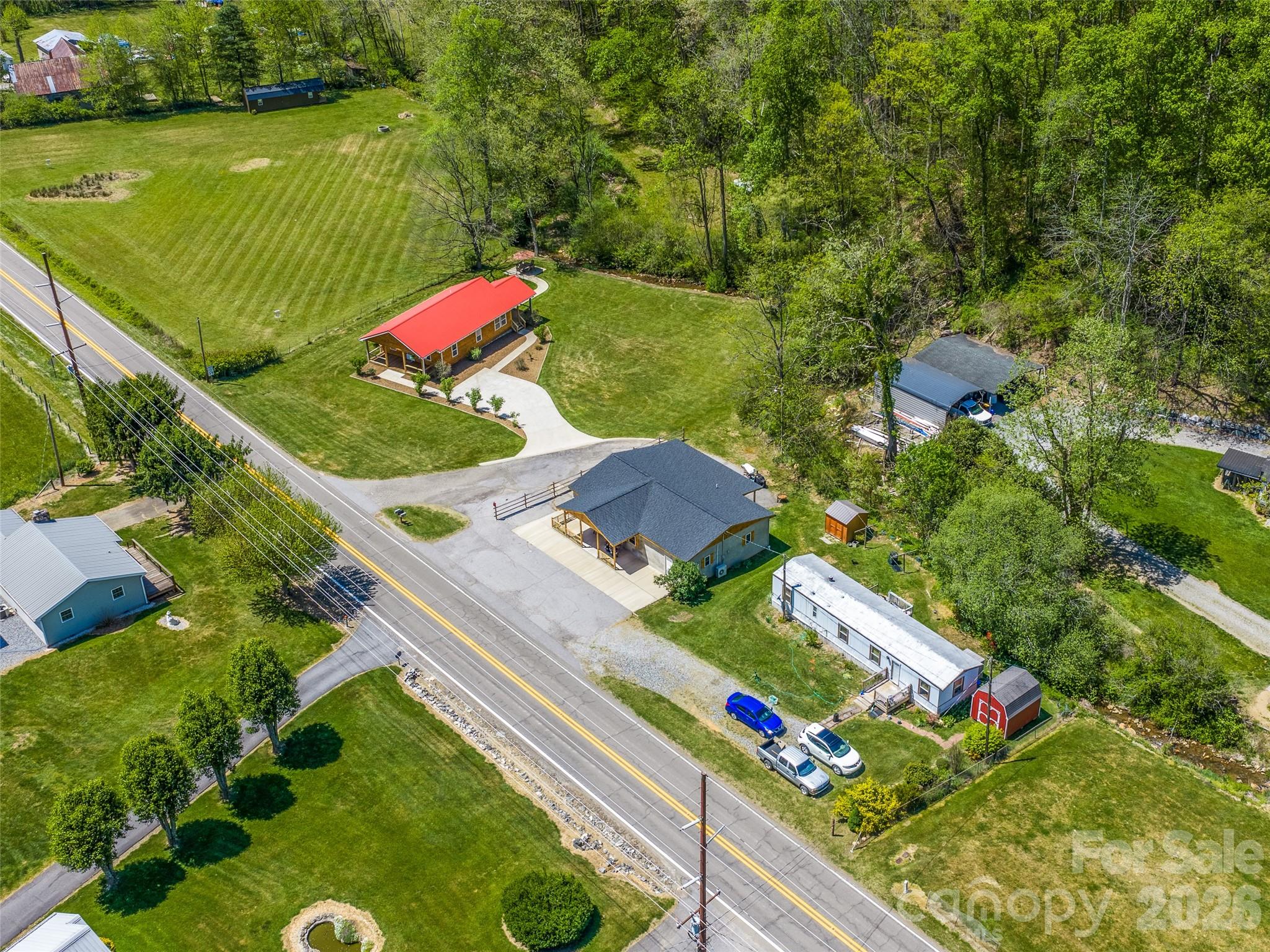 main property photo 41