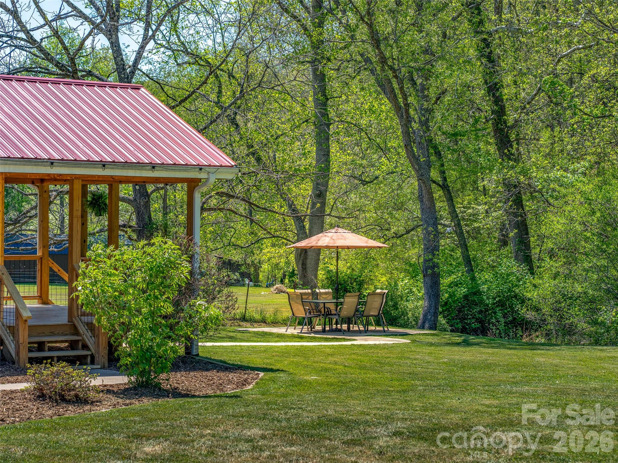 main property photo 47