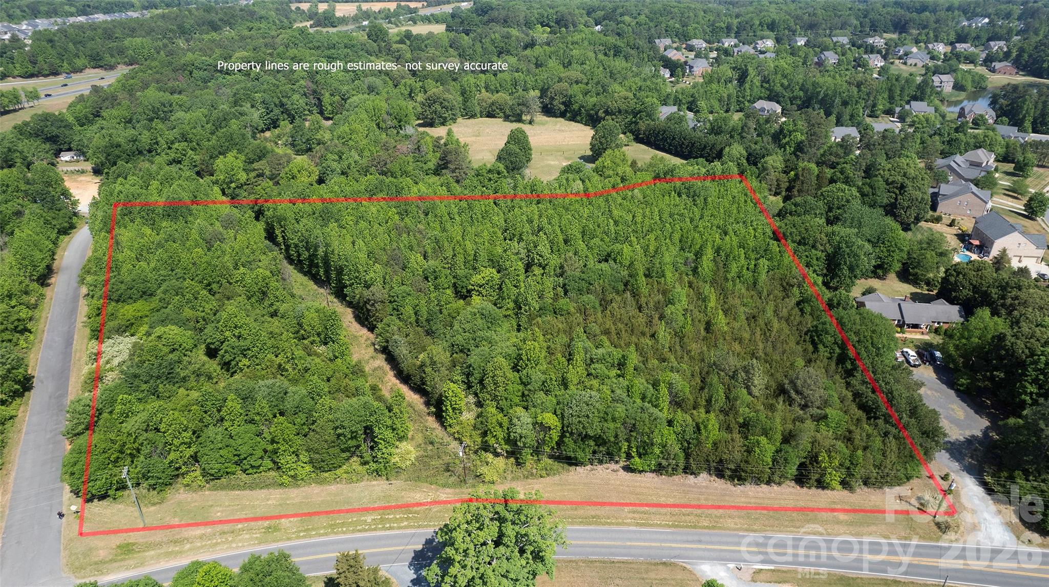 main property photo 7